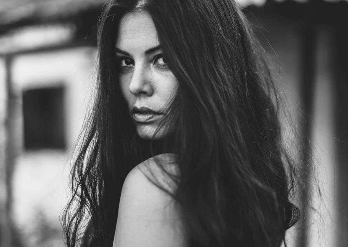 Μαρία Κορινθίου: Αντιμετωπίζει πρόβλημα υγείας – Ακυρώθηκε η παράστασή της