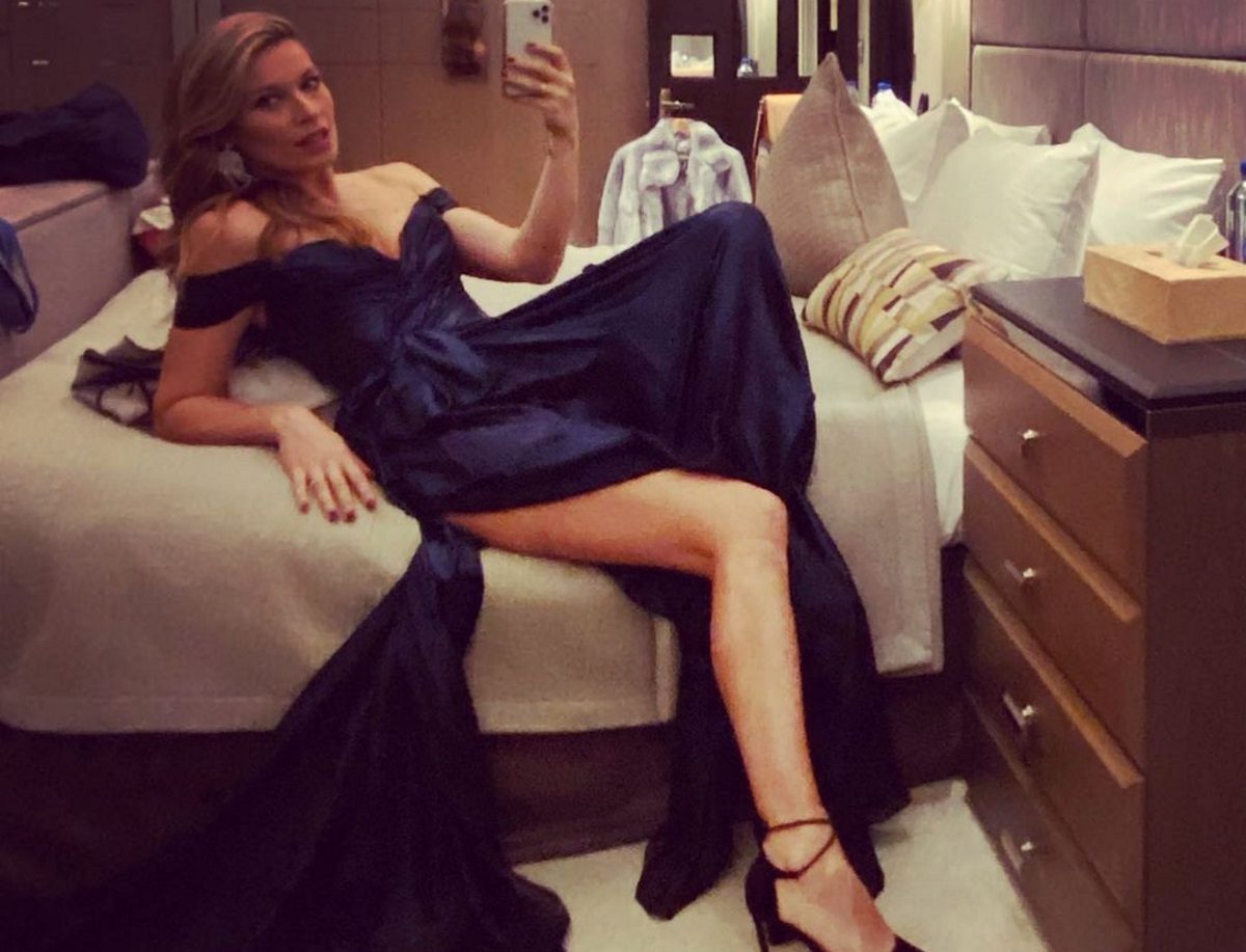 Μαριέττα Χρουσαλά: Γυμνάζεται και μας δείχνει το άψογο κορμί της!