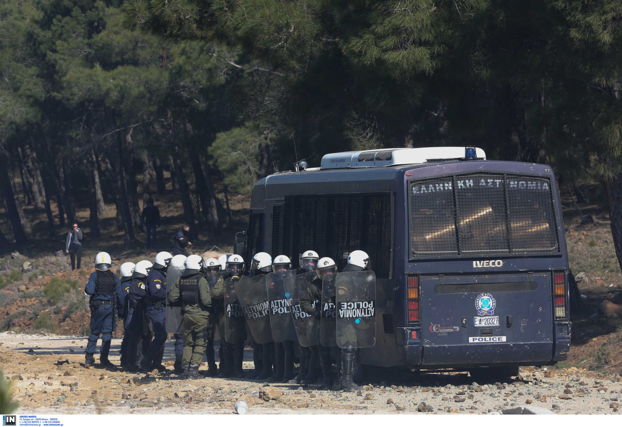 Έφυγαν τα ΜΑΤ από την Λέσβο! Στις 12 αναχωρούν από την Χίο