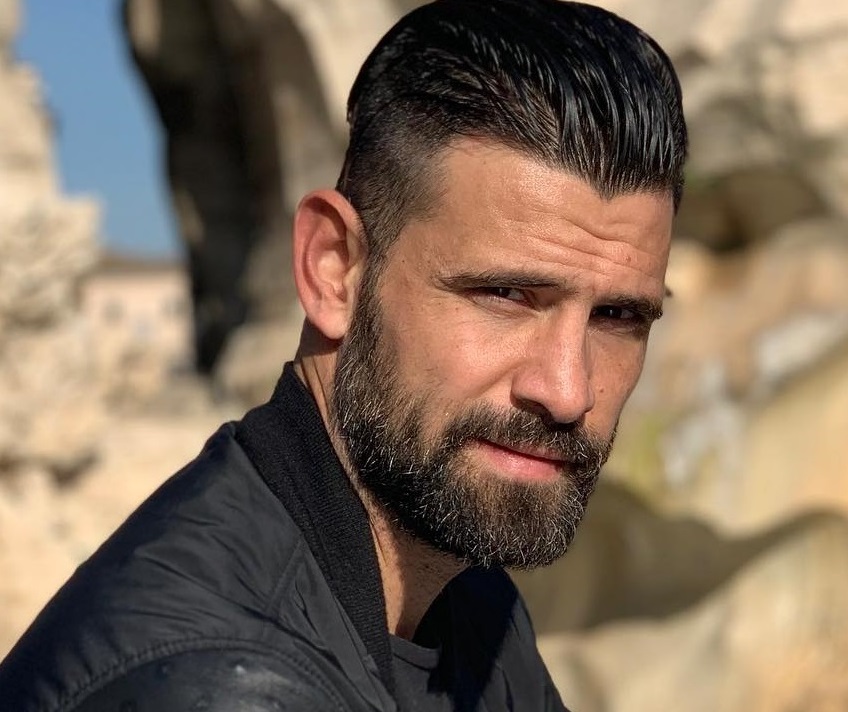 Ερωτευμένος ο Μιχάλης Μουρούτσος – Δημοσίευσε φωτογραφία αγκαλιά με τη νέα του σύντροφο!