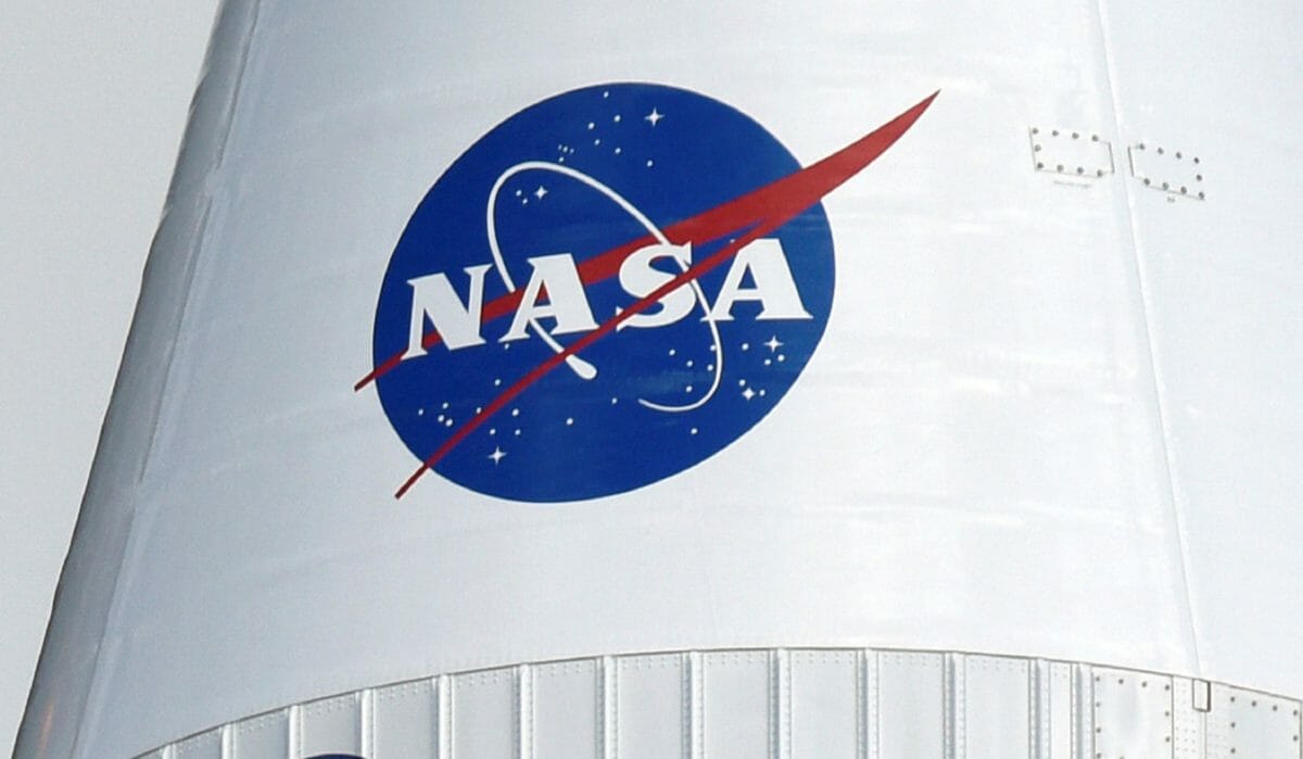 Νέους αστροναύτες ζητά να προσλάβει η NASA