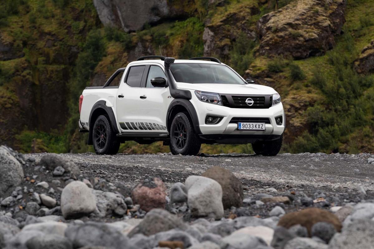 Nissan Navara OFF-ROADER AT32: Πιο σκληροτράχηλο δεν γίνεται! [pics]