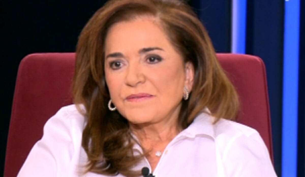 Ξεσπά η Ντόρα Μπακογιάννη για τις φήμες με τον Τέρη Χρυσό! «Είναι ξεφτίλα, χυδαίο, γελοίο»