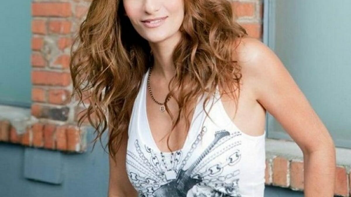 Εκπλήσσει η αγαπημένη τραγουδίστρια: “Άρχισα να απαντώ πως δεν μπορώ να κάνω παιδιά”