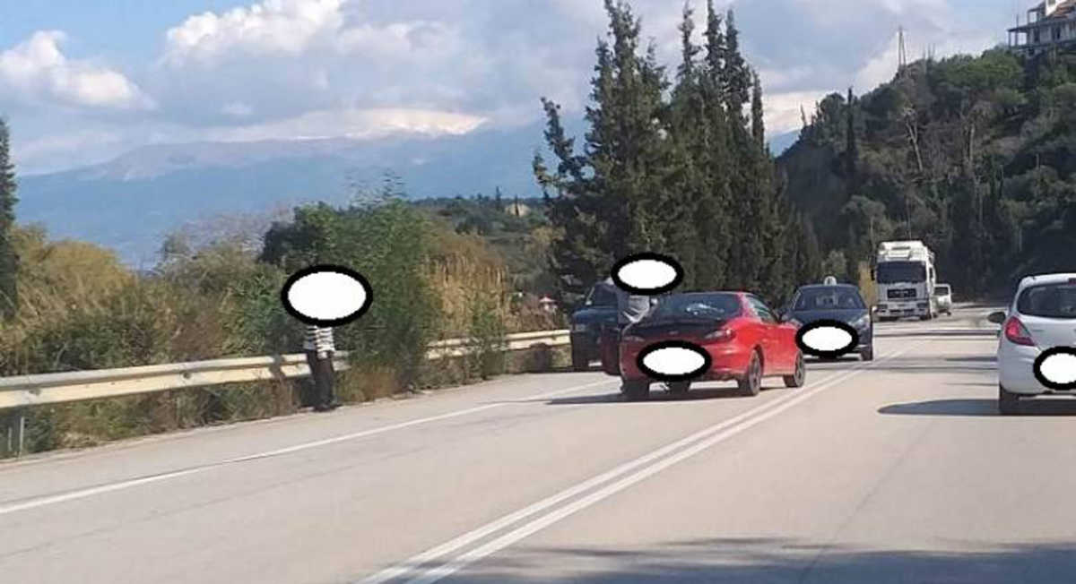 Τροχαίο στην Πατρών – Πύργου! “Ύποπτο” το ένα όχημα για συμμετοχή σε κλοπή [pic]