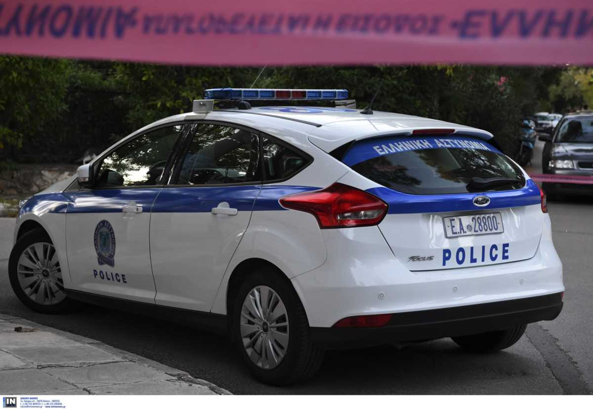 Θεσσαλονίκη: Μετέφεραν με ταξί χασίς και κοκαϊνη! Χειροπέδες και στον αρχηγό της σπείρας