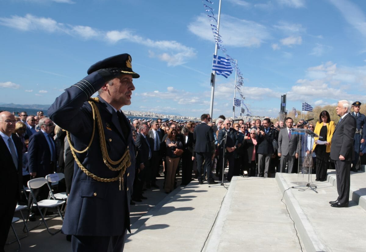 Συγκίνηση στον ενταφιασμό οστών Ελλήνων πεσόντων στην Αλβανία