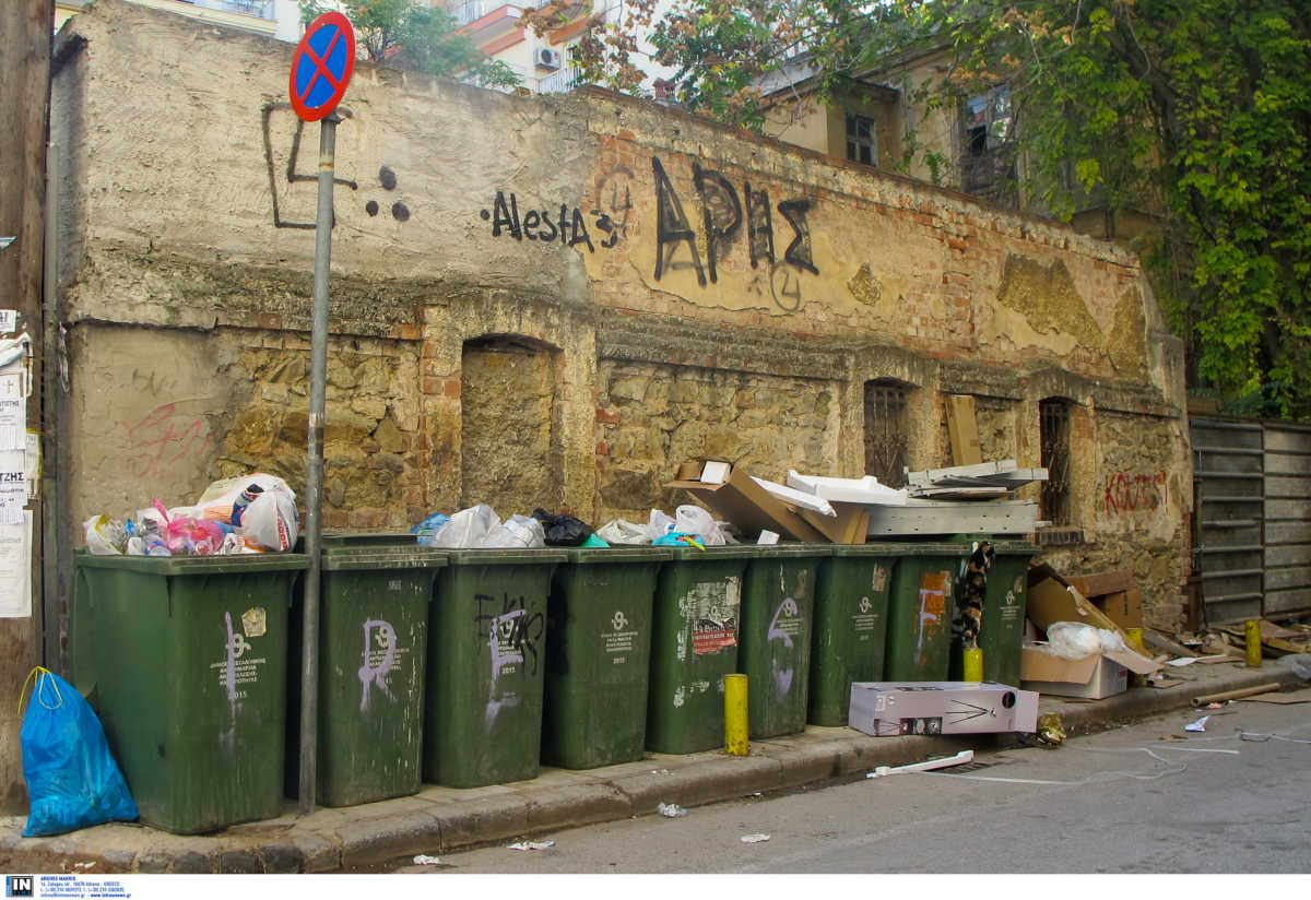 Δήμος Καλαμαριάς:  Προμήθεια 1.400 νέων πράσινων κάδων και υπογειοποίηση απορριμμάτων