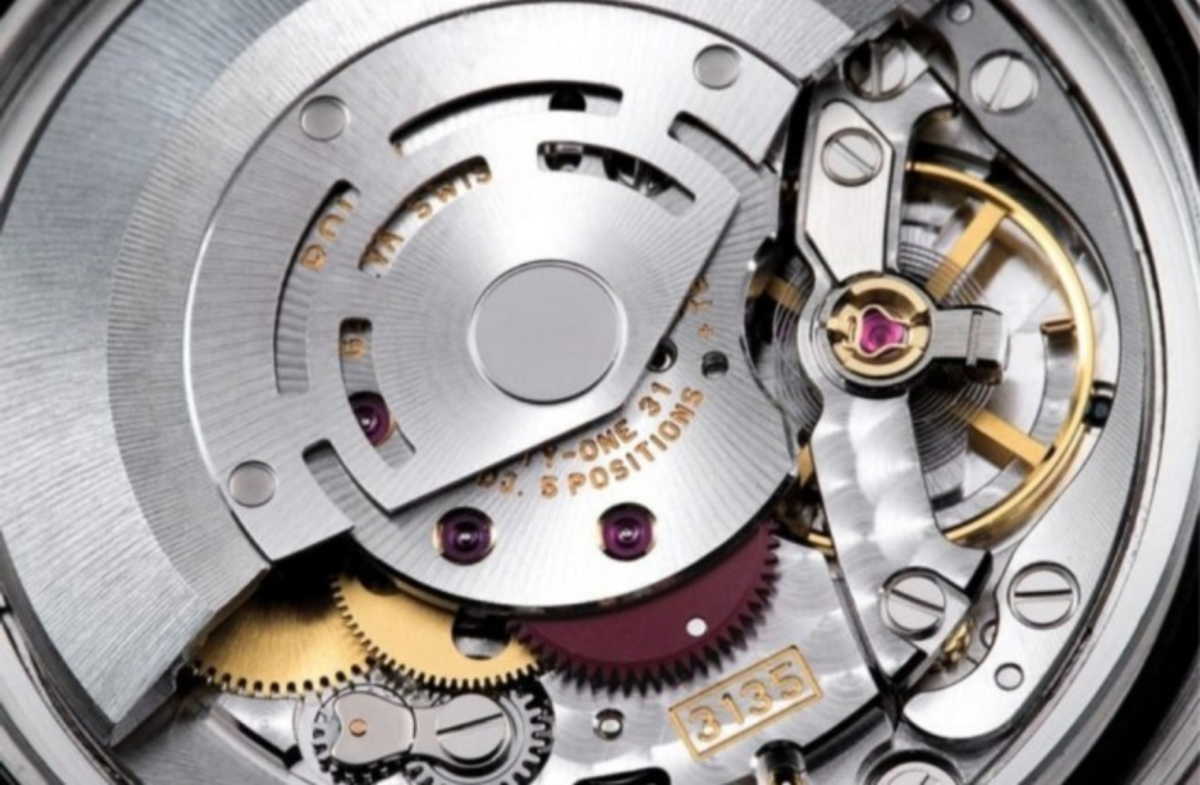 Δείτε πως είναι το εσωτερικό ενός Rolex Submariner μέσα από ένα απίστευτο βίντεο!