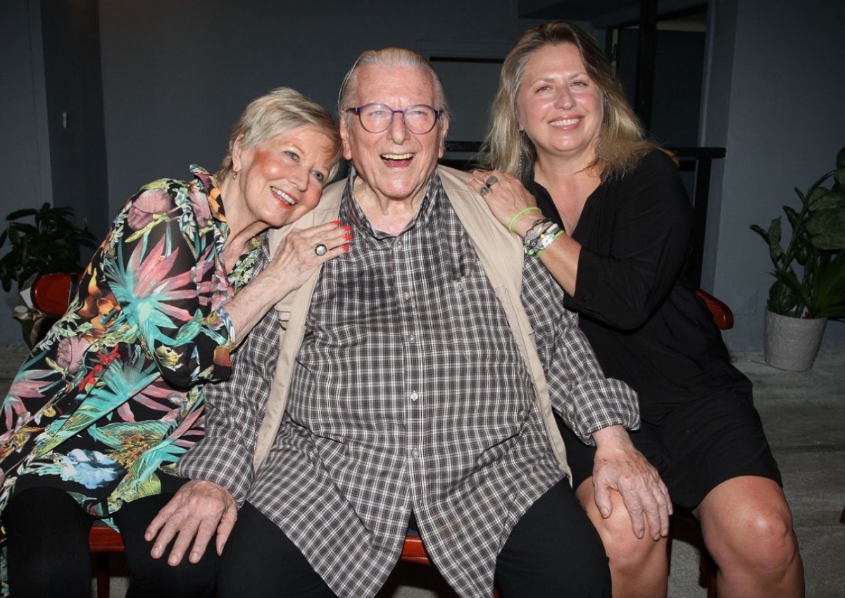 Ράκος η Σάντρα Βουτσά – Κλεισμένη στον εαυτό της μετά το χαμό των δυο γονιών της