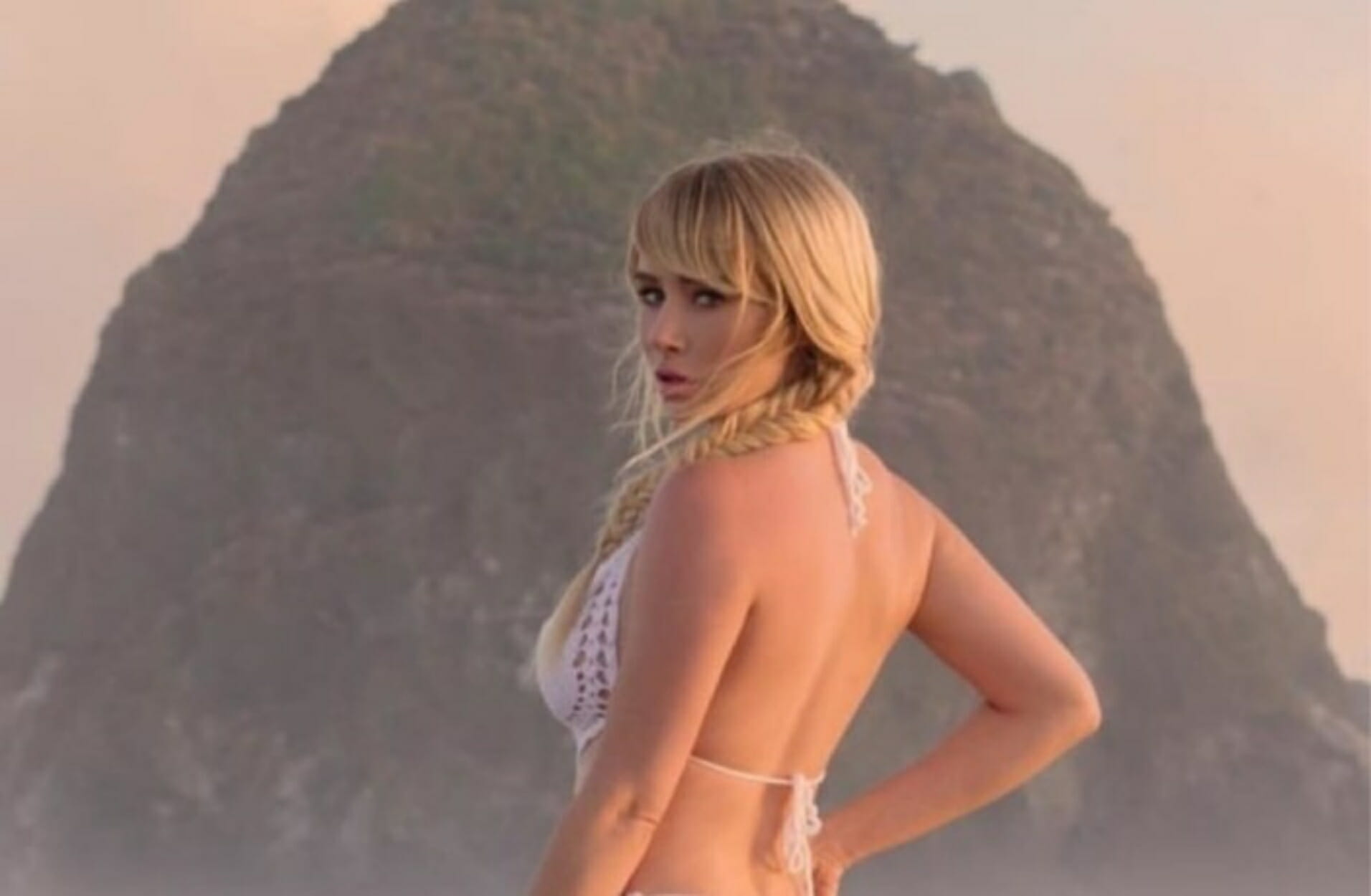 Η Sara Underwood έκανε ακόμα μια φορά το Instagram να παραμιλά!