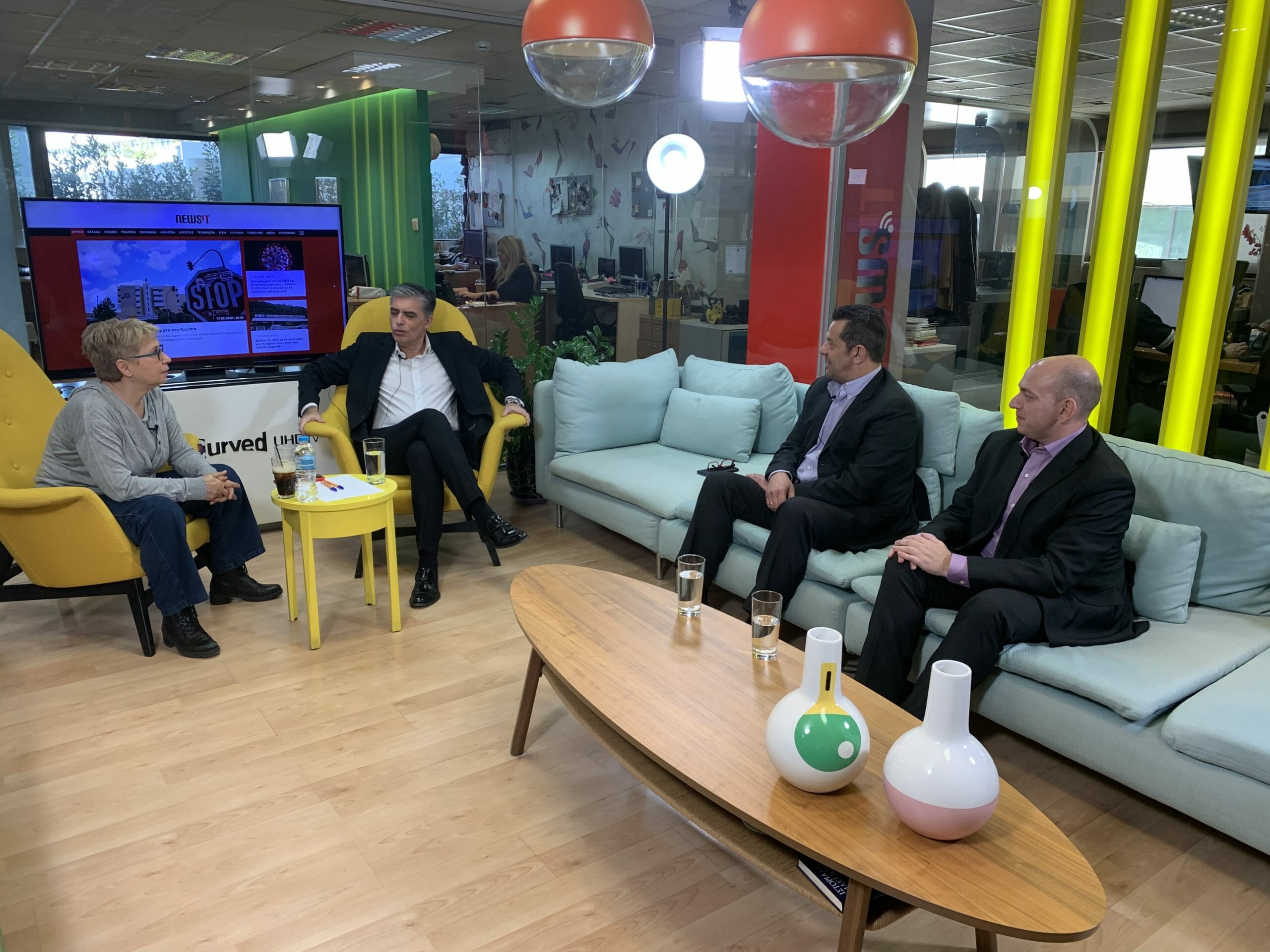 Οι αρμοί της εξουσίας και το πισωγύρισμα στο μεταναστευτικό