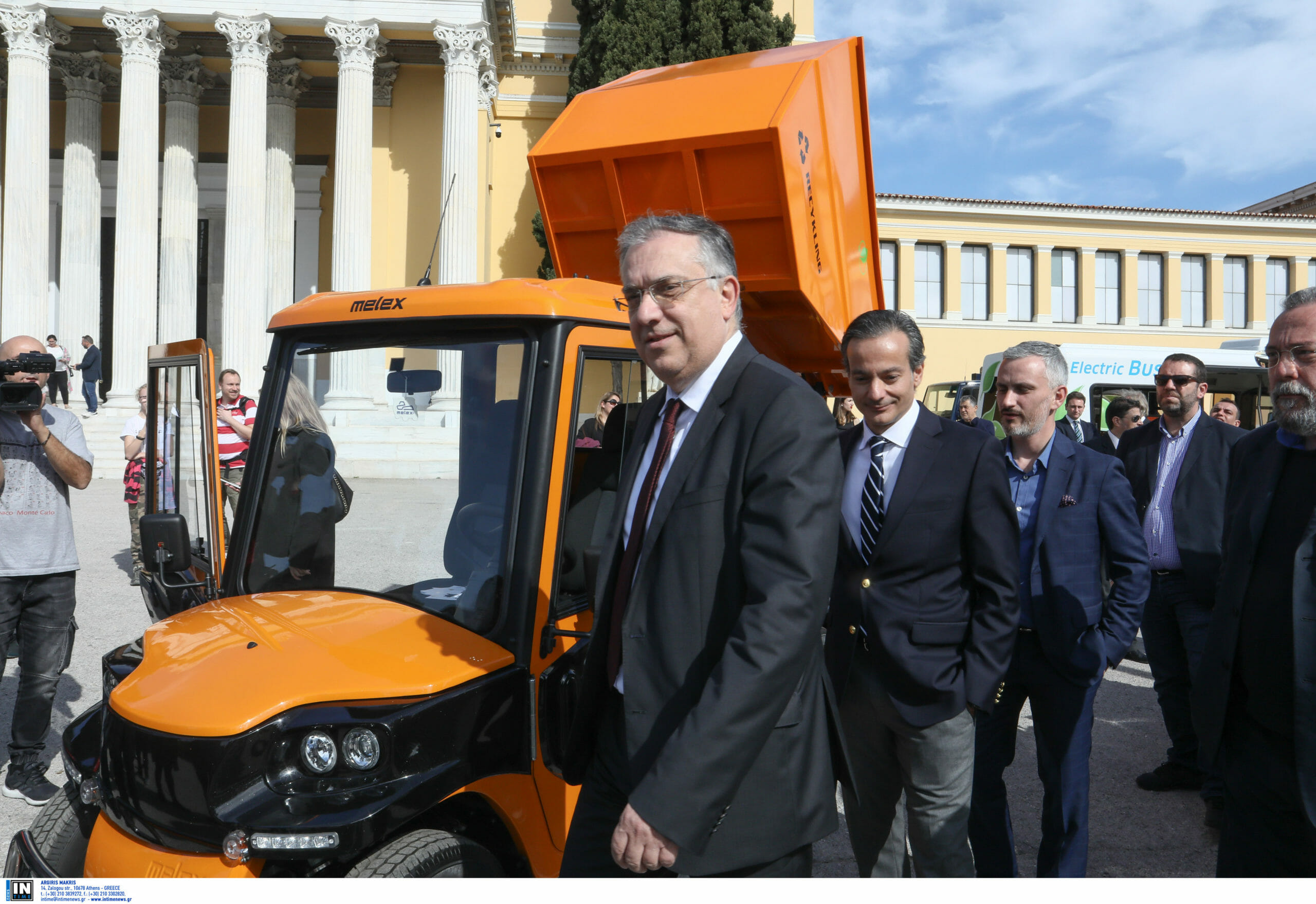 Θεοδωρικάκος: Στη Βουλή το νομοσχέδιο για τα ηλεκτρικά, ηλεκτροκίνητα και υβριδικά οχήματα