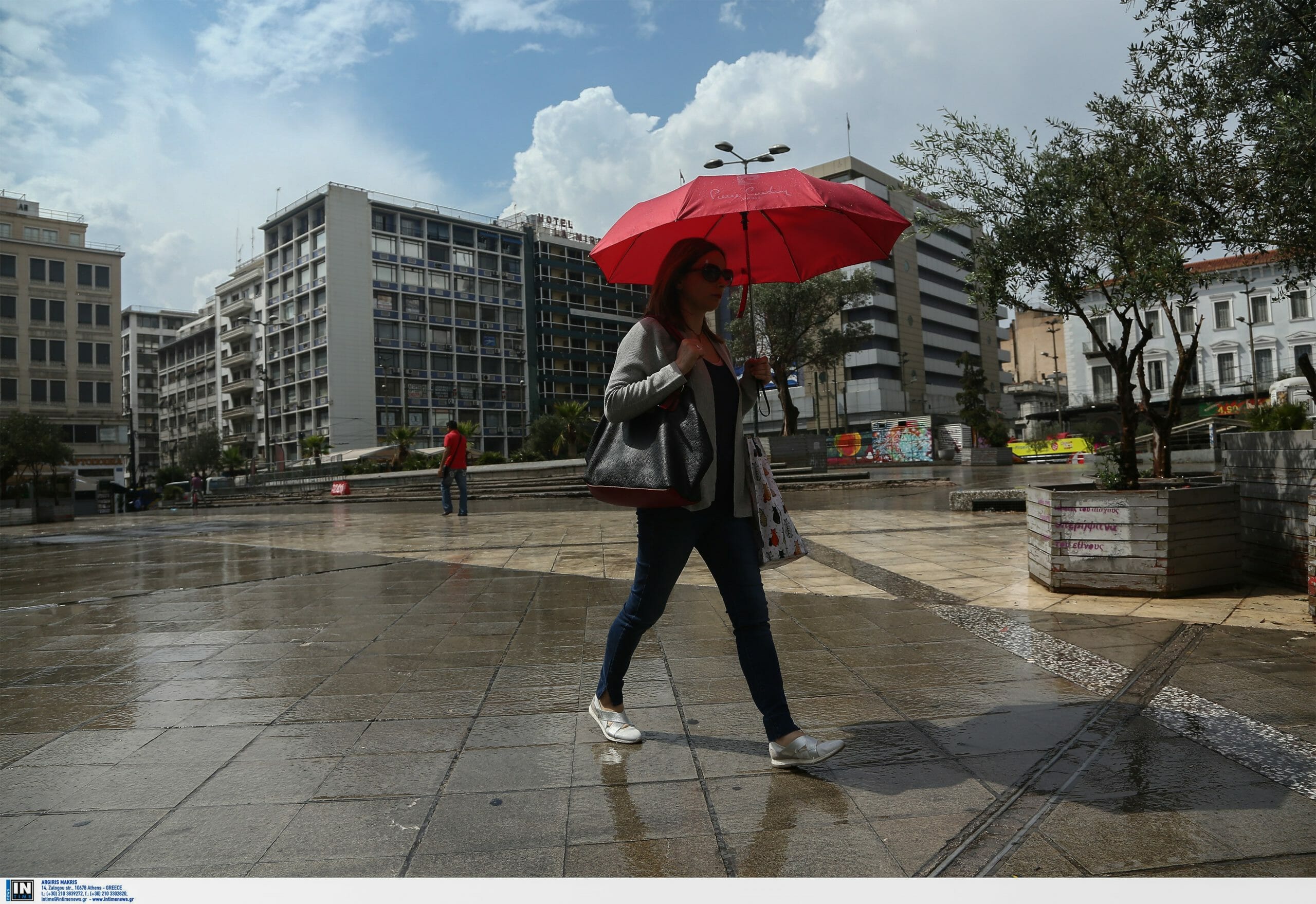 Καιρός αύριο: Χαλάει με βροχές και θυελλώδεις ανέμους