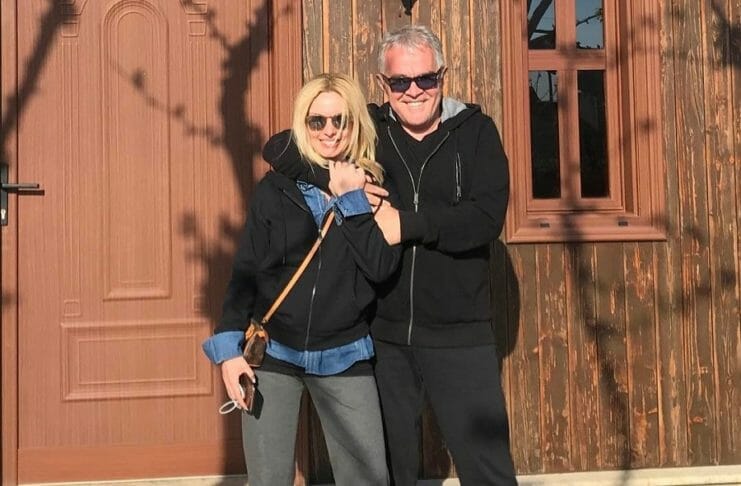 Πέγκυ Ζήνα – Γιώργος Λύρας: Η 8χρονη κόρη τους τραγουδά και εντυπωσιάζει! [video]