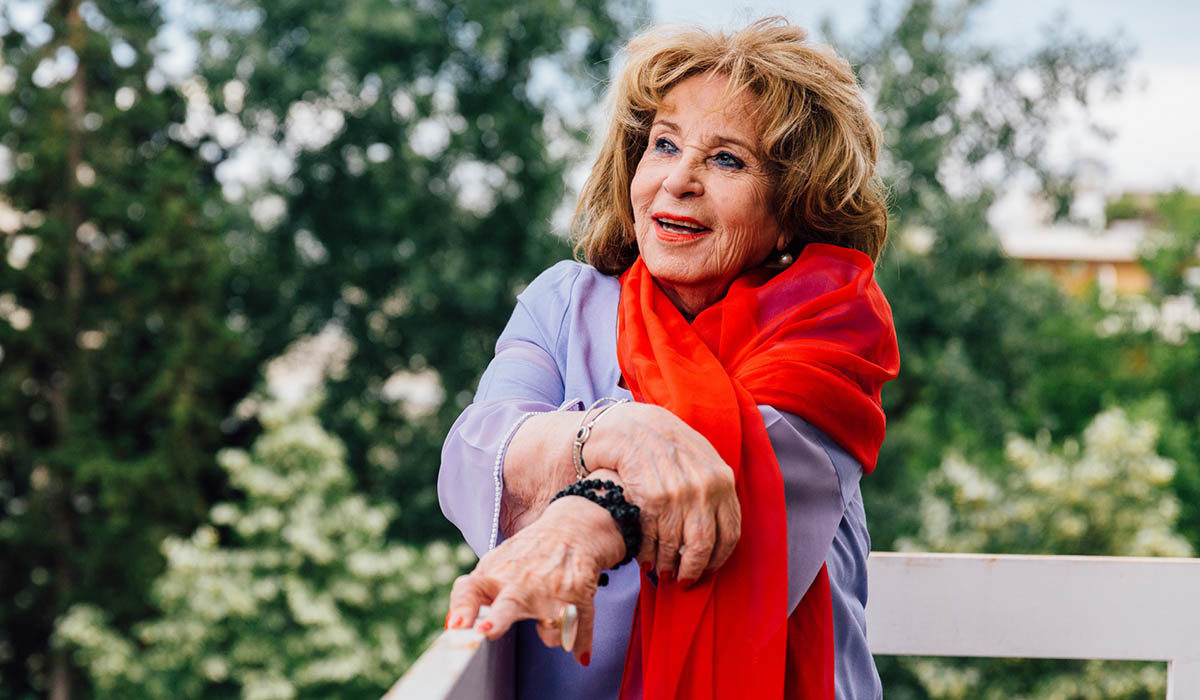 Η Δέσποινα Στυλιανοπούλου για τον κορονοϊό: «Είμαι κλεισμένη σε ένα δωμάτιο και προσεύχομαι. Φοβάμαι…»