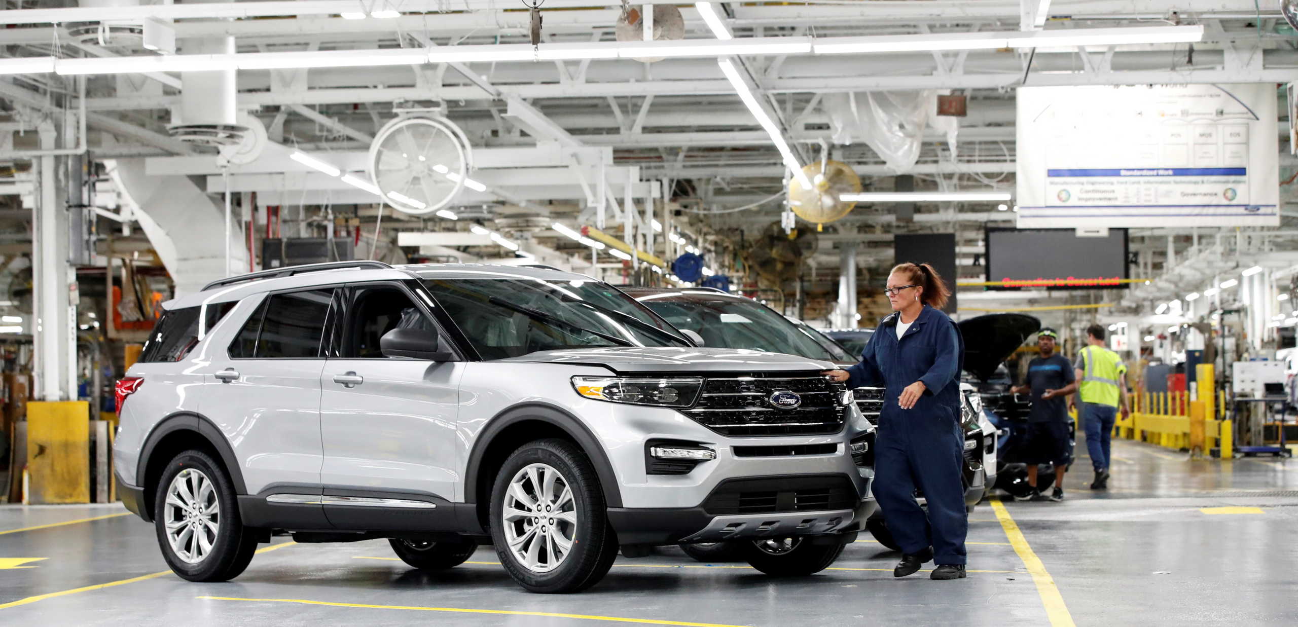 Ford: Σταματά την παραγωγή αυτοκινήτων στη Βόρεια Αμερική λόγω κορονοϊού