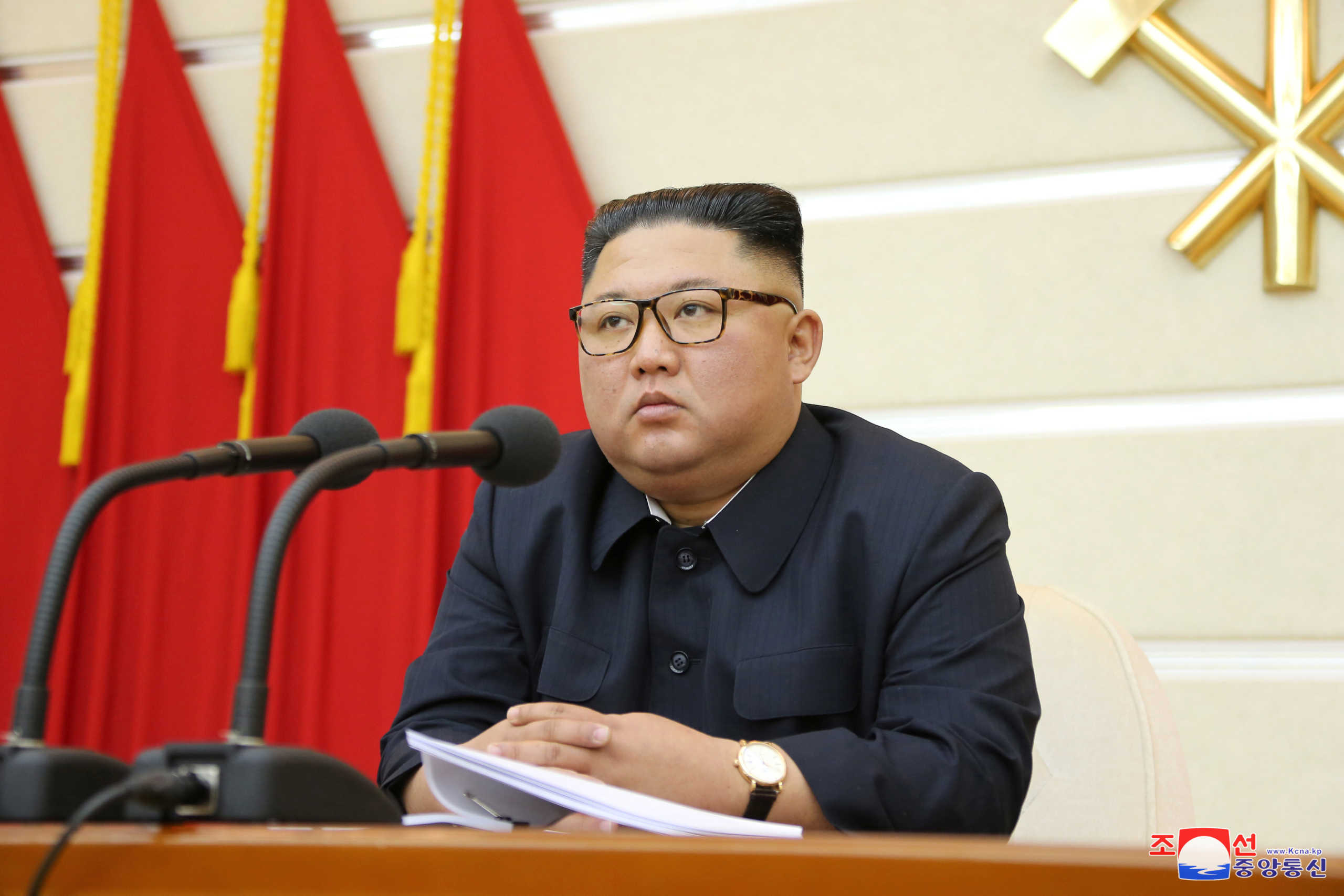 Ο κορονοϊός… ενώνει! Ο Κιμ Γιόνγκ Ουν εύχεται “περαστικά” στη Νότια Κορέα