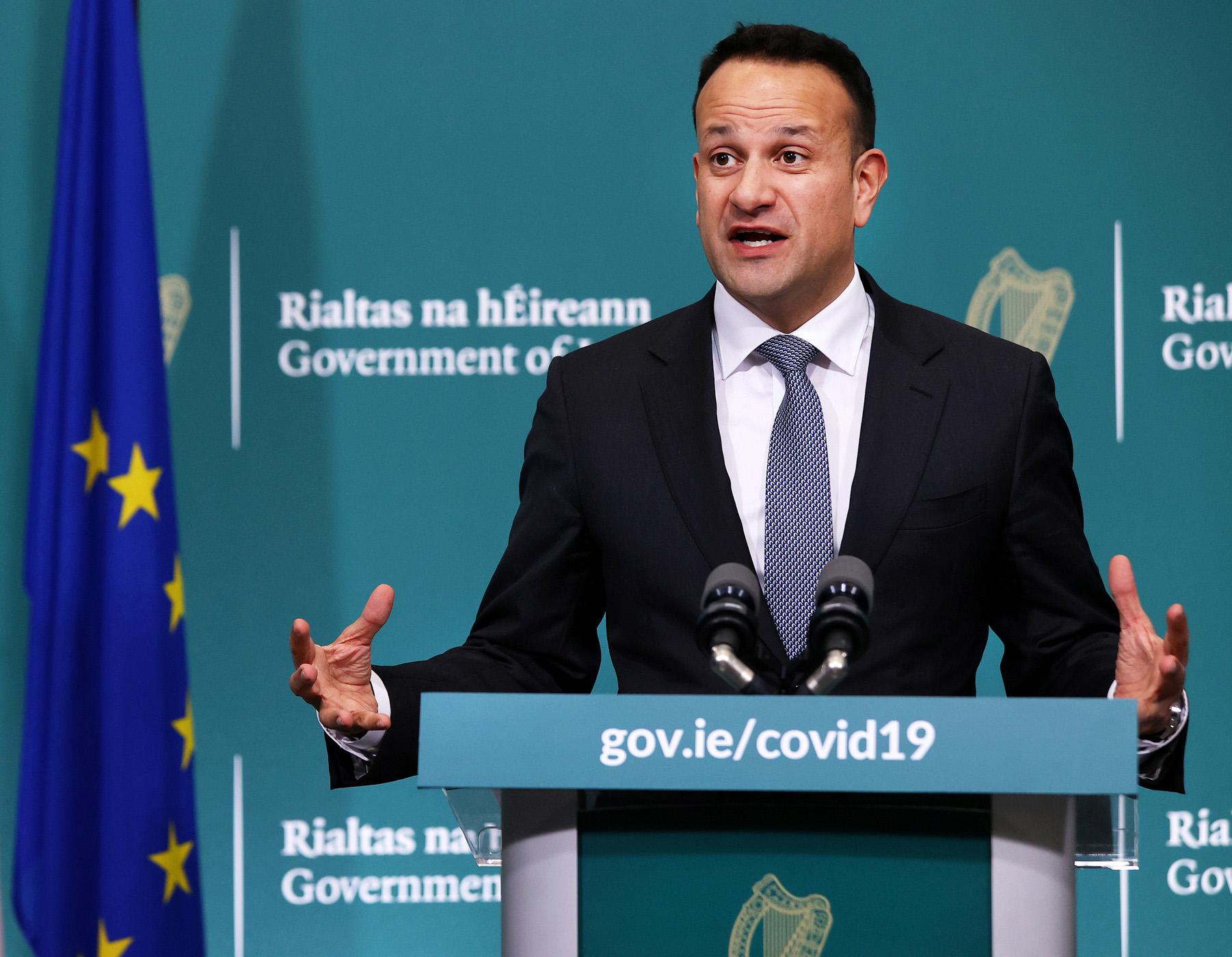 Ireland's Prime Minister Taoiseach Leo Varadkar speaks during a news conference on the ongoing situation with the coronavirus disease (COVID-19) at Government Buildings in Dublin, Ireland March 24, 2020.  Steve Humphreys