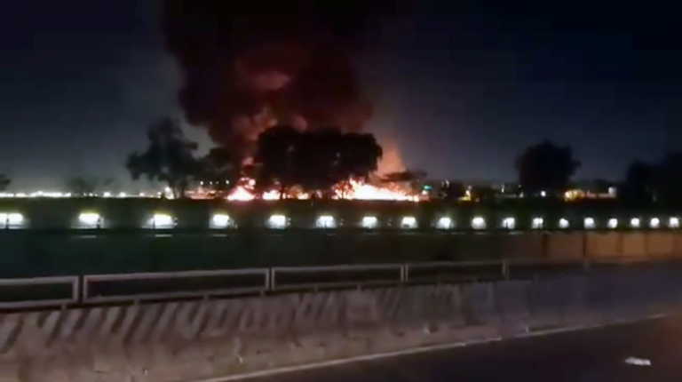 Εικόνες σοκ: Νεκροί επιβάτες όταν αεροσκάφος τυλίχθηκε στις φλόγες στις Φιλιππίνες