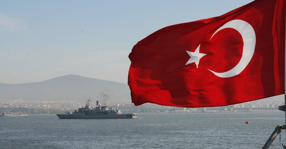 Τουρκικά πλοία βγαίνουν για ασκήσεις νότια της Κρήτης!