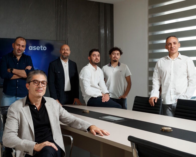 Η ομάδα της Aseto