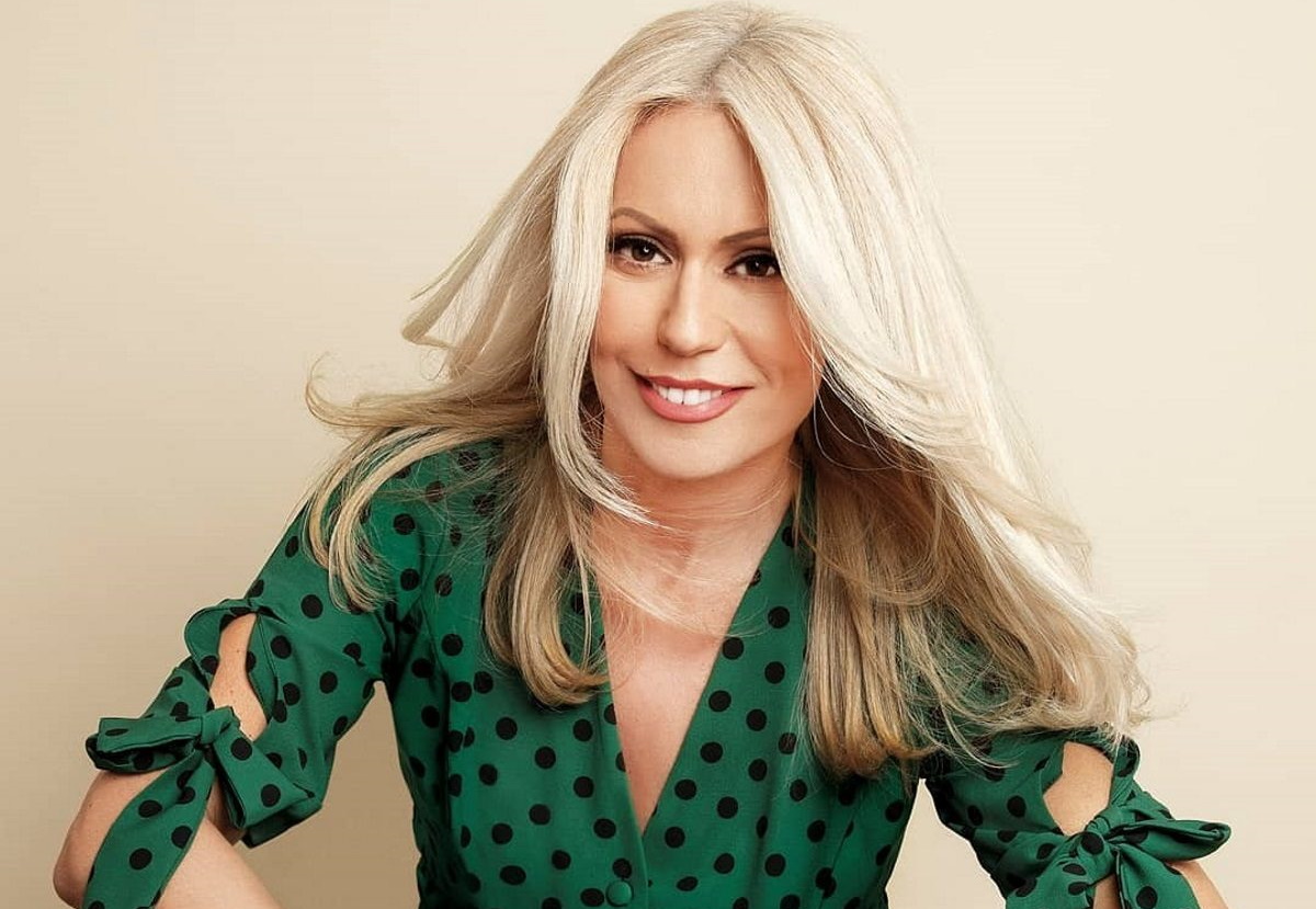 Μαρία Μπακοδήμου: Ο γιος της βγήκε από την καραντίνα και… μπήκε στην κουζίνα!