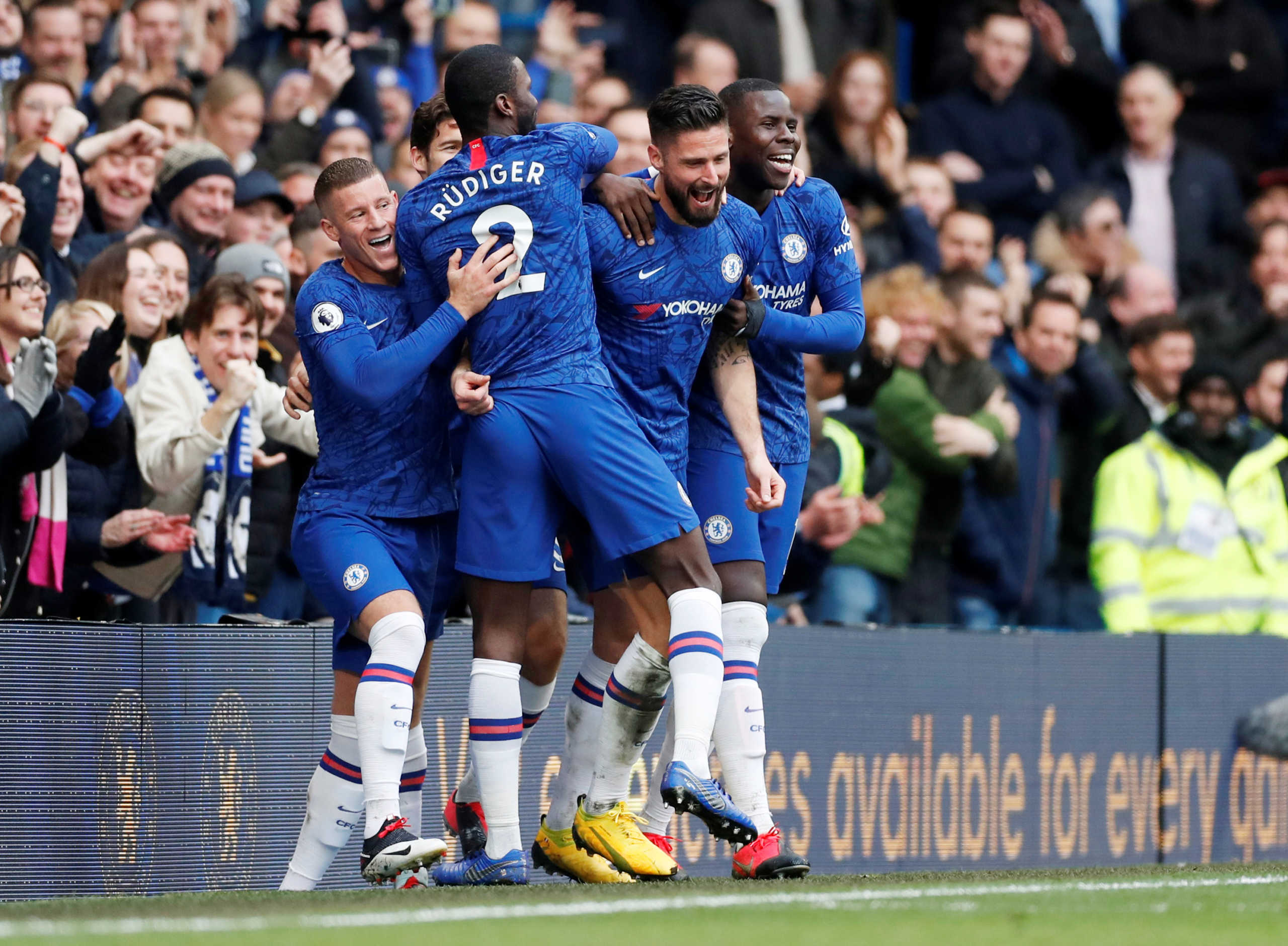 Soccer Football - Premier League - Chelsea v Everton - Stamford Bridge, London, Britain - March 8, 2020  Chelsea's Olivier Giroud celebrates scoring their fourth goal with teammates   Action Images via Reuters