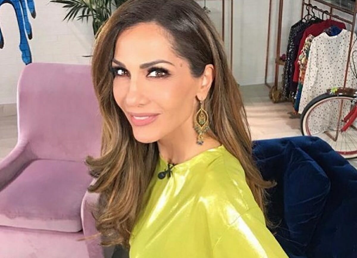 Η Δέσποινα Βανδή τρολάρει τον… κορονοϊό με μια φωτογραφία!