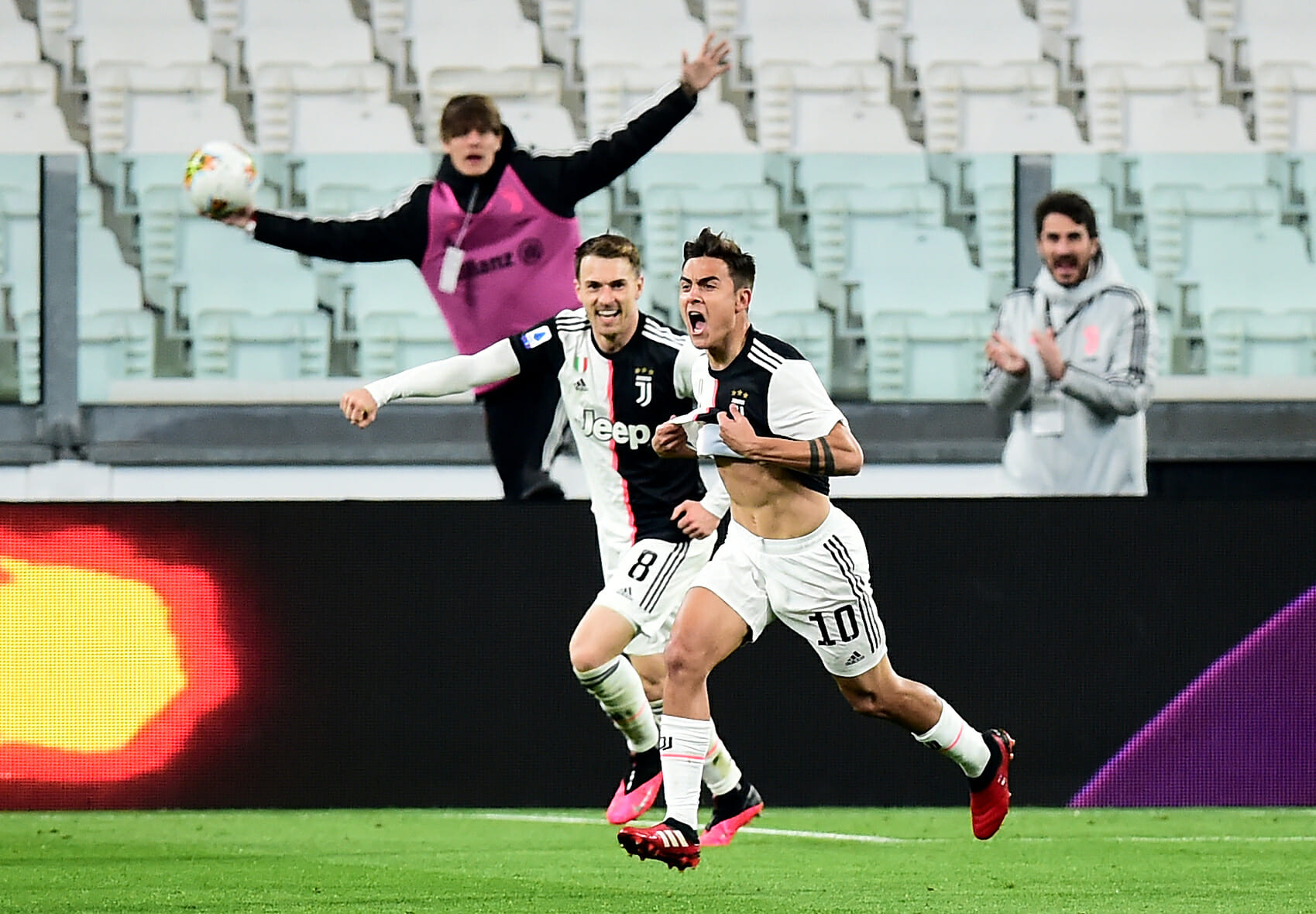 Soccer Football - Serie A - Juventus v Inter Milan - Allianz Stadium, Turin, Italy - March 8, 2020   Juventus' Paulo Dybala celebrates scoring their second goal    REUTERS