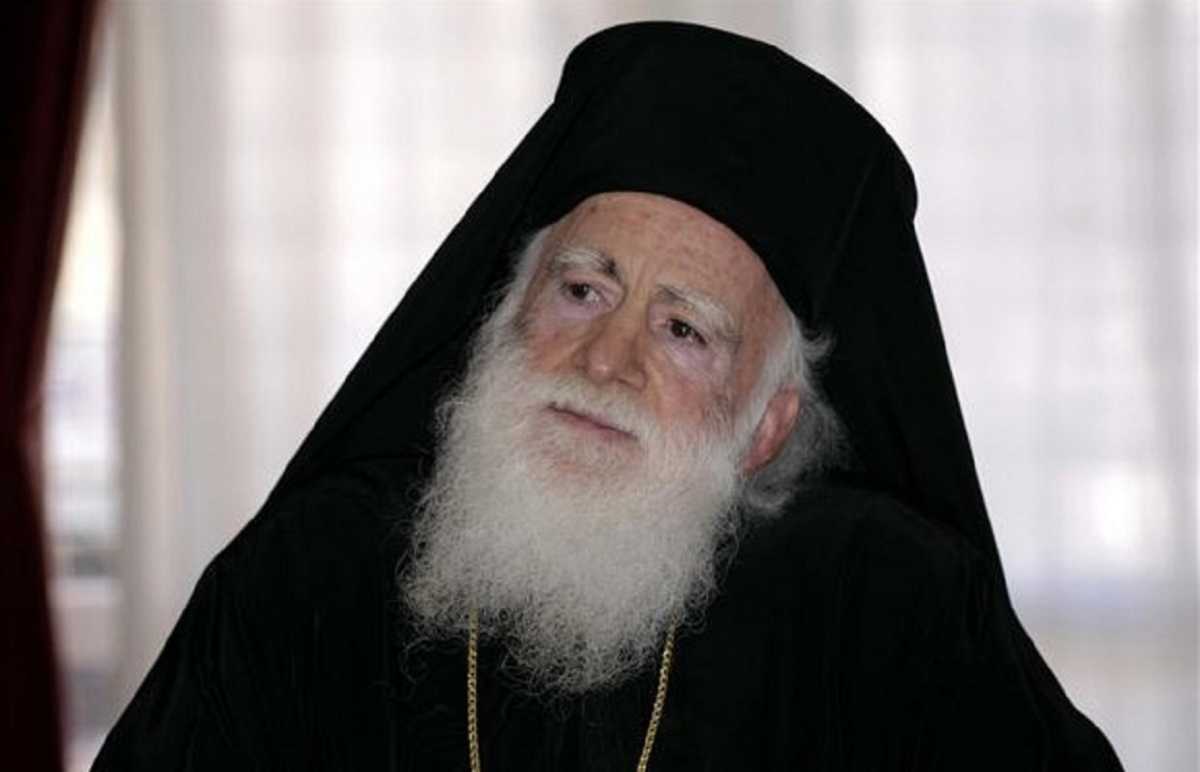 Εκκλησία της Κρήτης: “Να ακούτε τους επιστήμονες” για τον κορονοϊό!