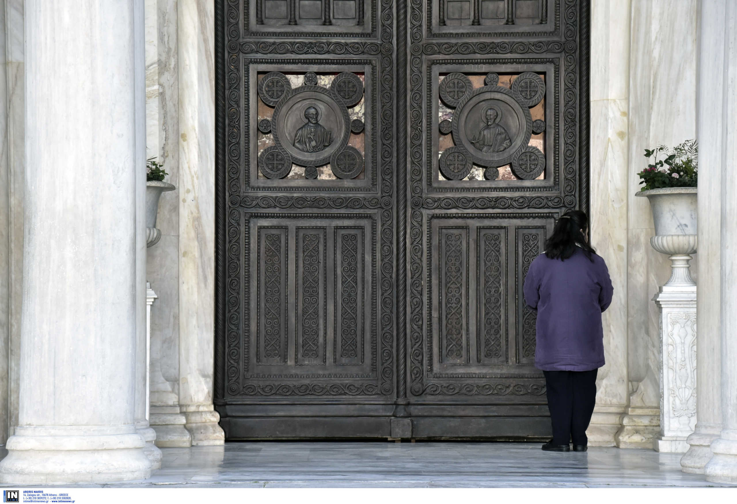 Προσφυγή στο ΣτΕ από τέσσερις δικηγόρους για τις εκκλησίες