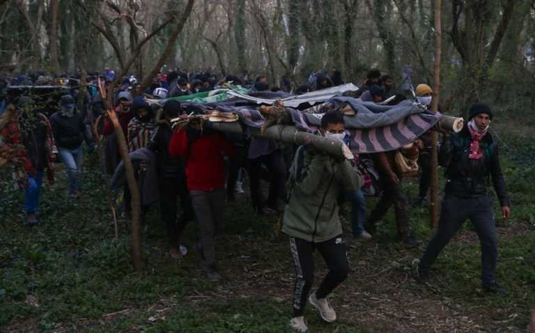 Έβρος: Εκτονώνεται η κατάσταση στις Καστανιές (pics, vid)