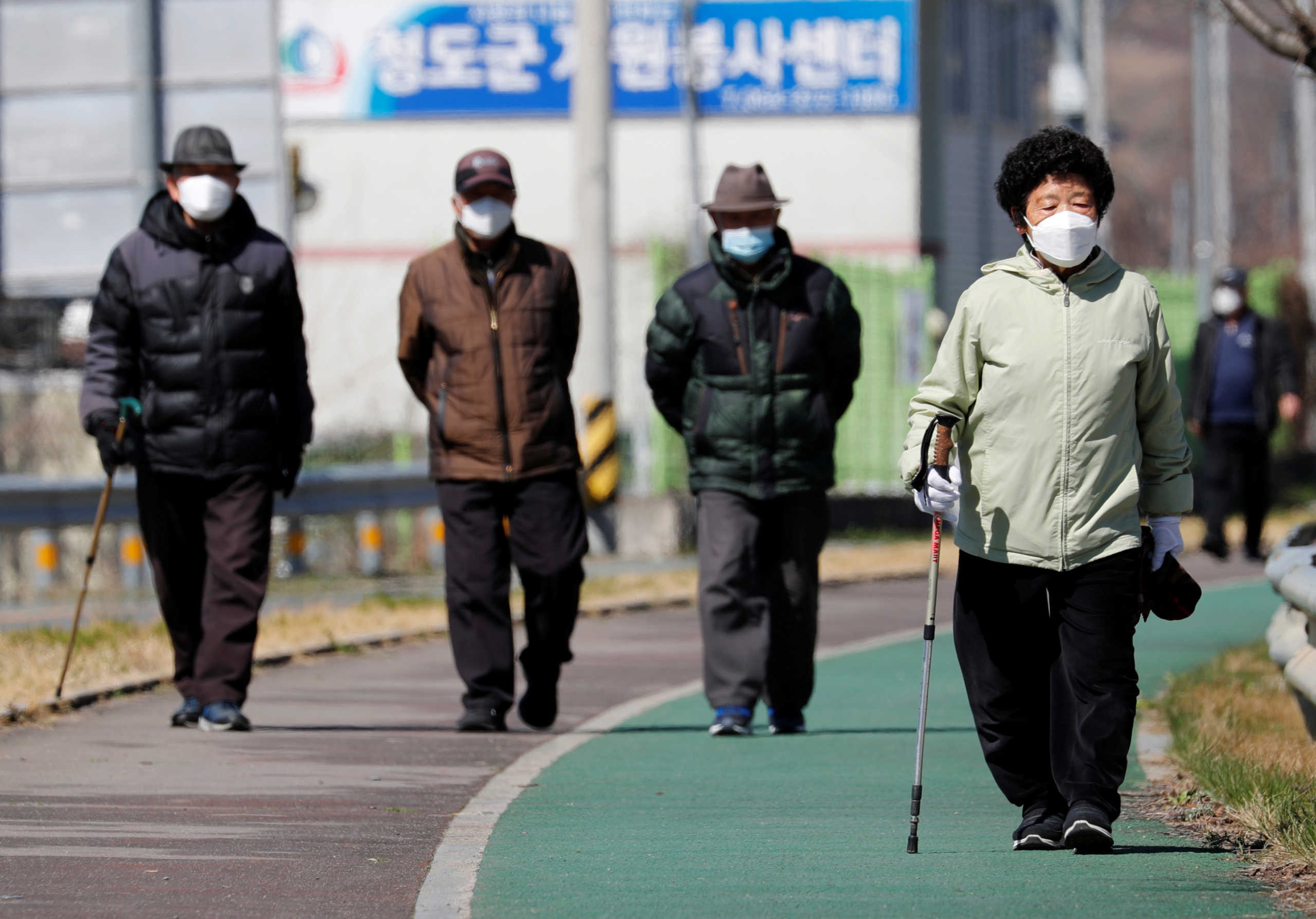 Κορονοϊός: Πώς η Νότια Κορέα κατάφερε να περιορίσει την επιδημία