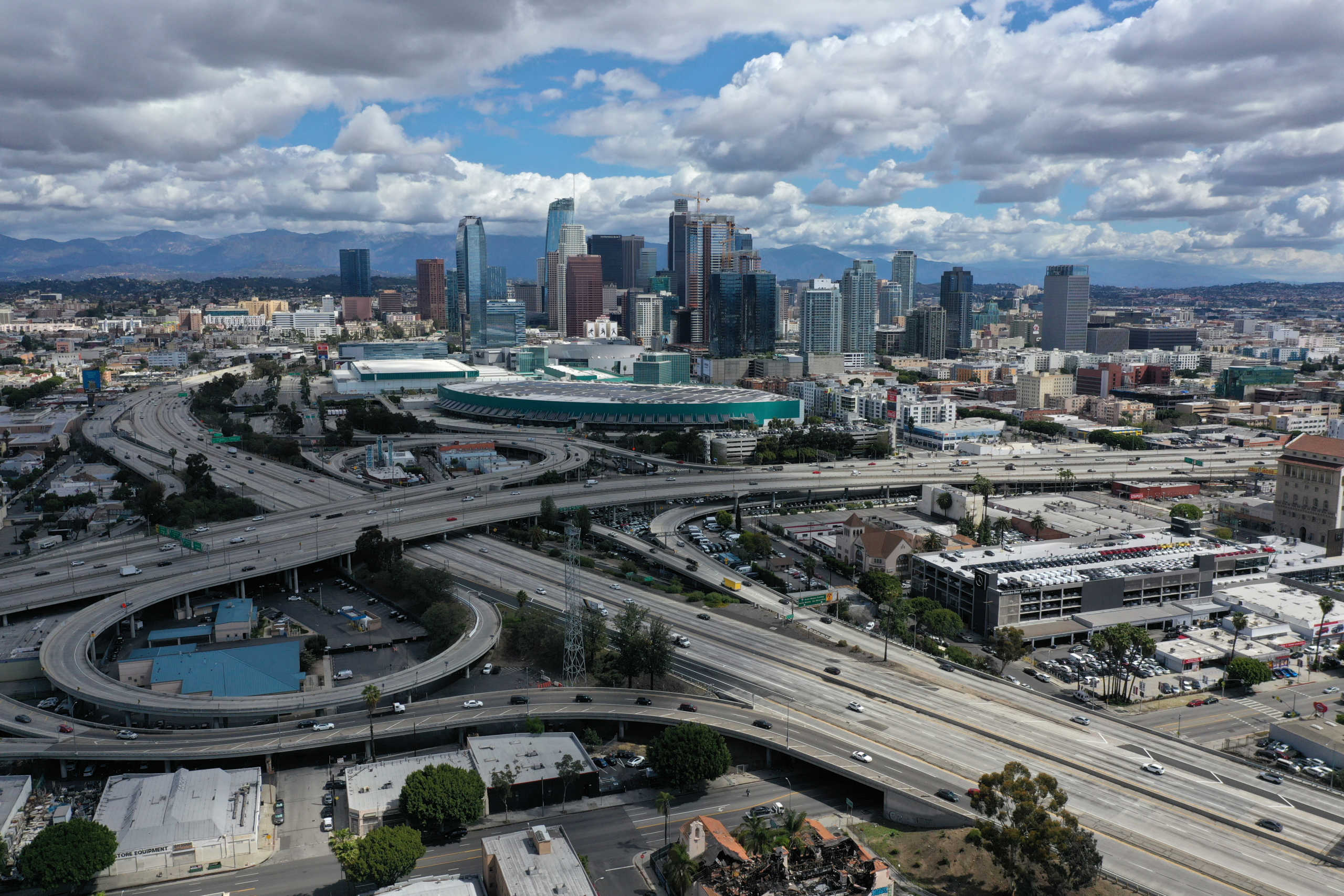 A general view of freeways leading into downtown Los Angeles after California issued a stay-at-home order due to coronavirus disease (COVID-19) in Los Angeles, California, U.S., March 23, 2020.  REUTERS