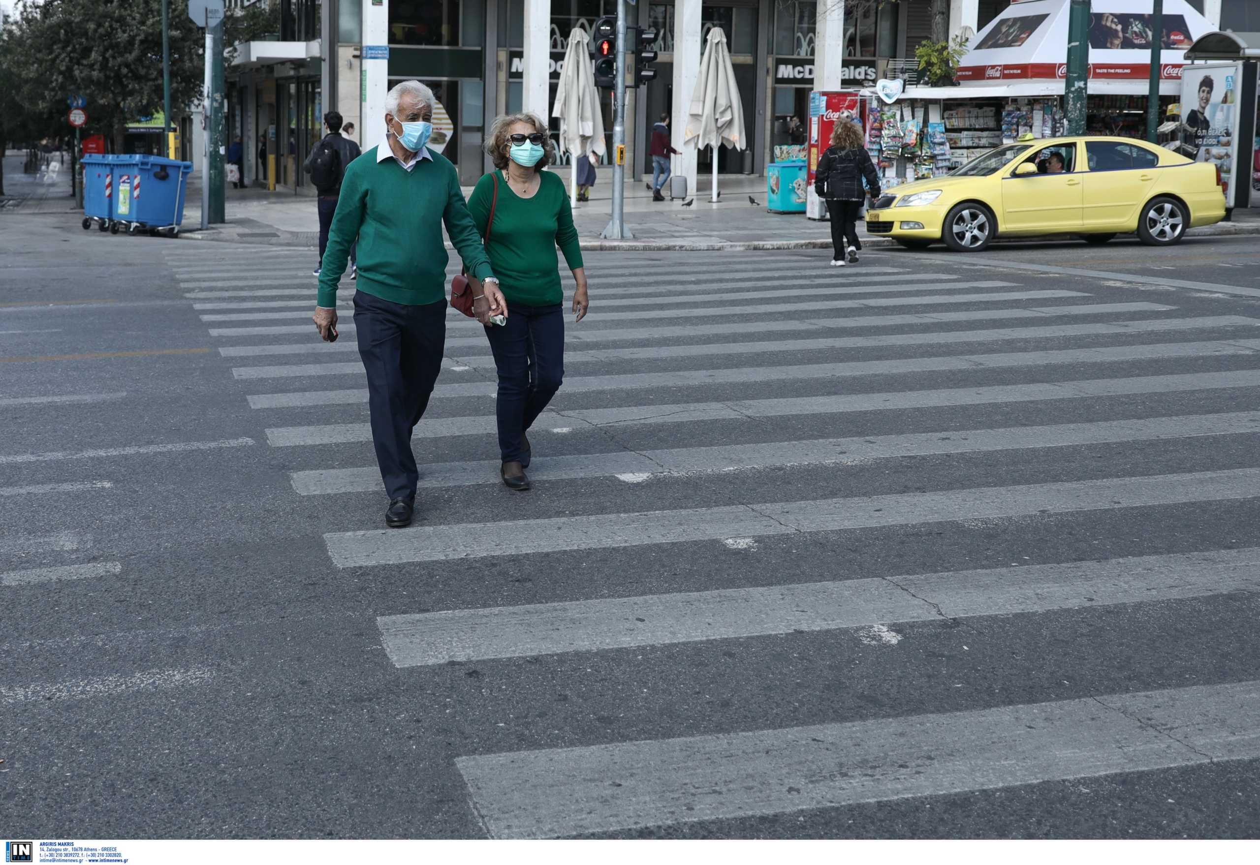 Κατεβάζει ρολά ο Δήμος Πειραιά λόγω κορονοϊού