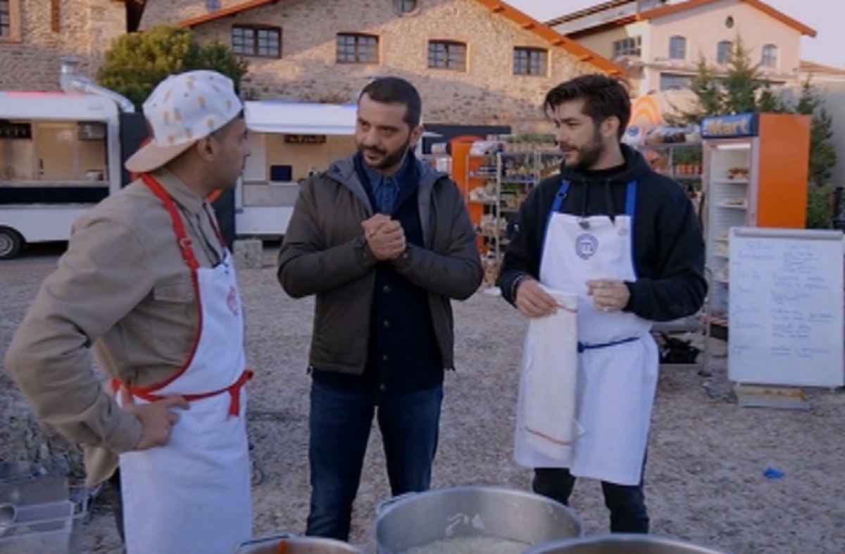 Το απρόοπτο στην ομαδική του MasterChef που δεν περίμενε κανείς! Παρέμβαση Κουτσόπουλου…