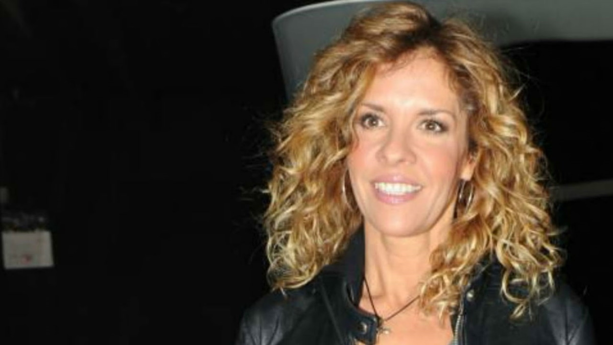 Δημόσια συγγνώμη από την Μαίρη Μηλιαρέση για τη διαφήμιση με τις μάσκες και το αντισηπτικό