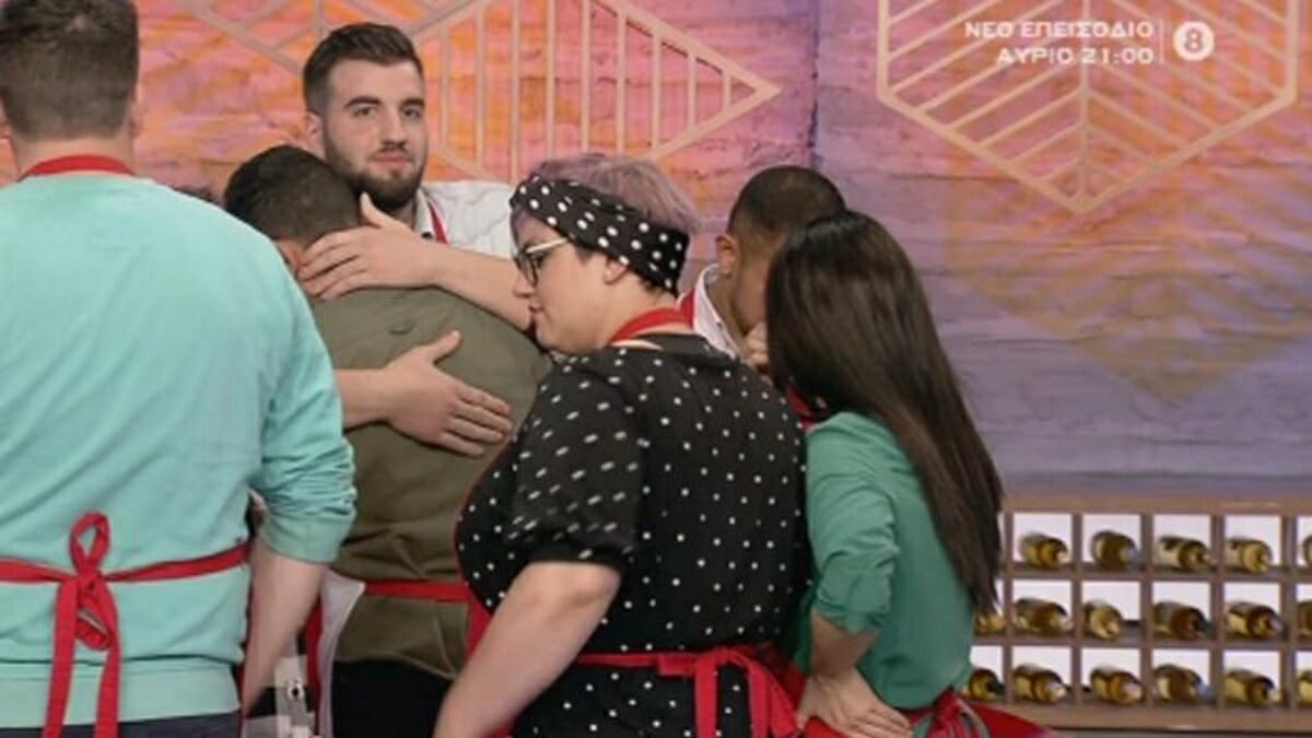 “Λύγισαν” οι πάντες στην ομαδική του MasterChef! Απαρηγόρητος ο Σταύρος