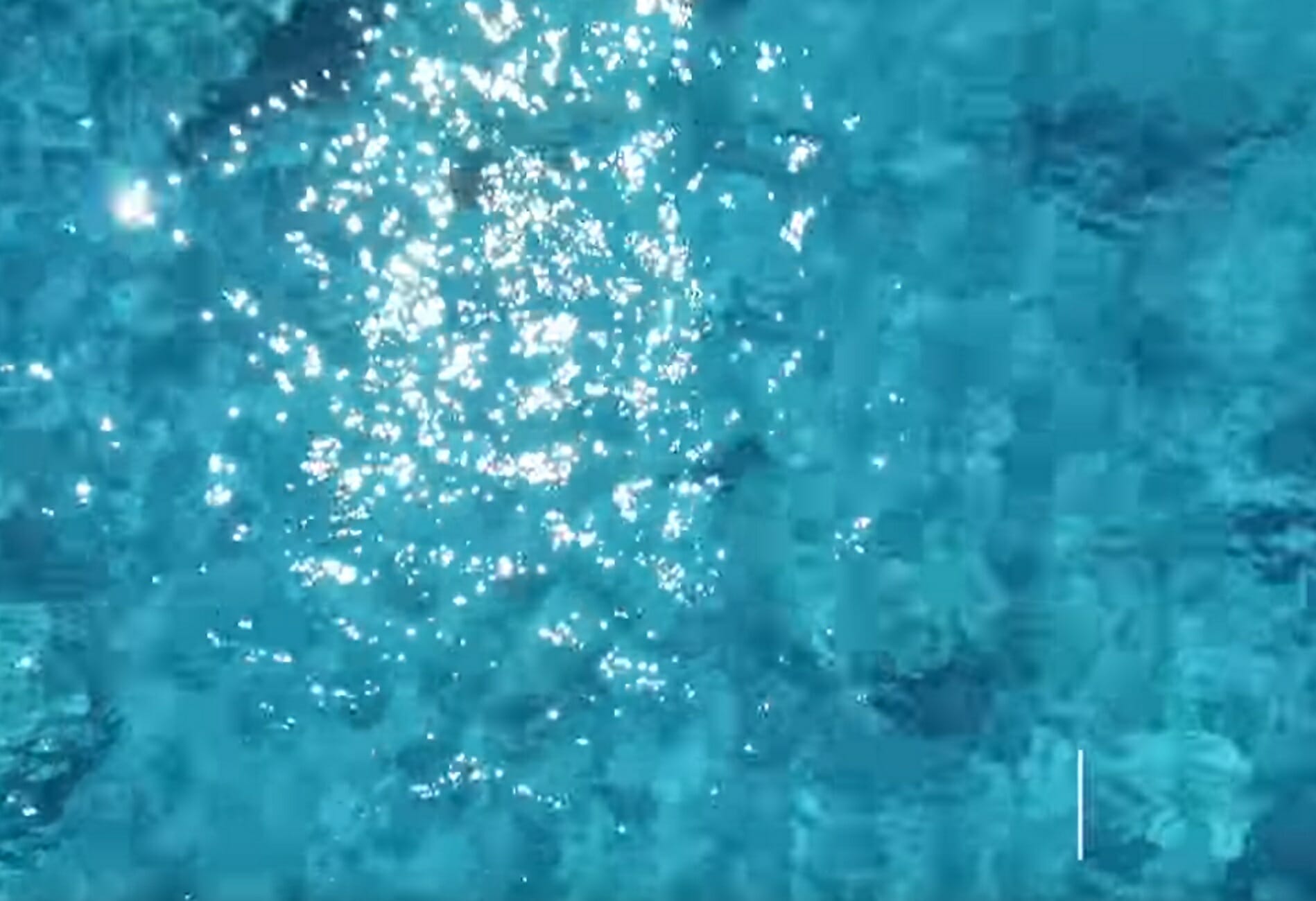 Κυκλάδες: Μια θάλασσα να την πιεις στο ποτήρι! Αυτή είναι η κορυφαία ελληνική παραλία για το 2020 (Βίντεο)