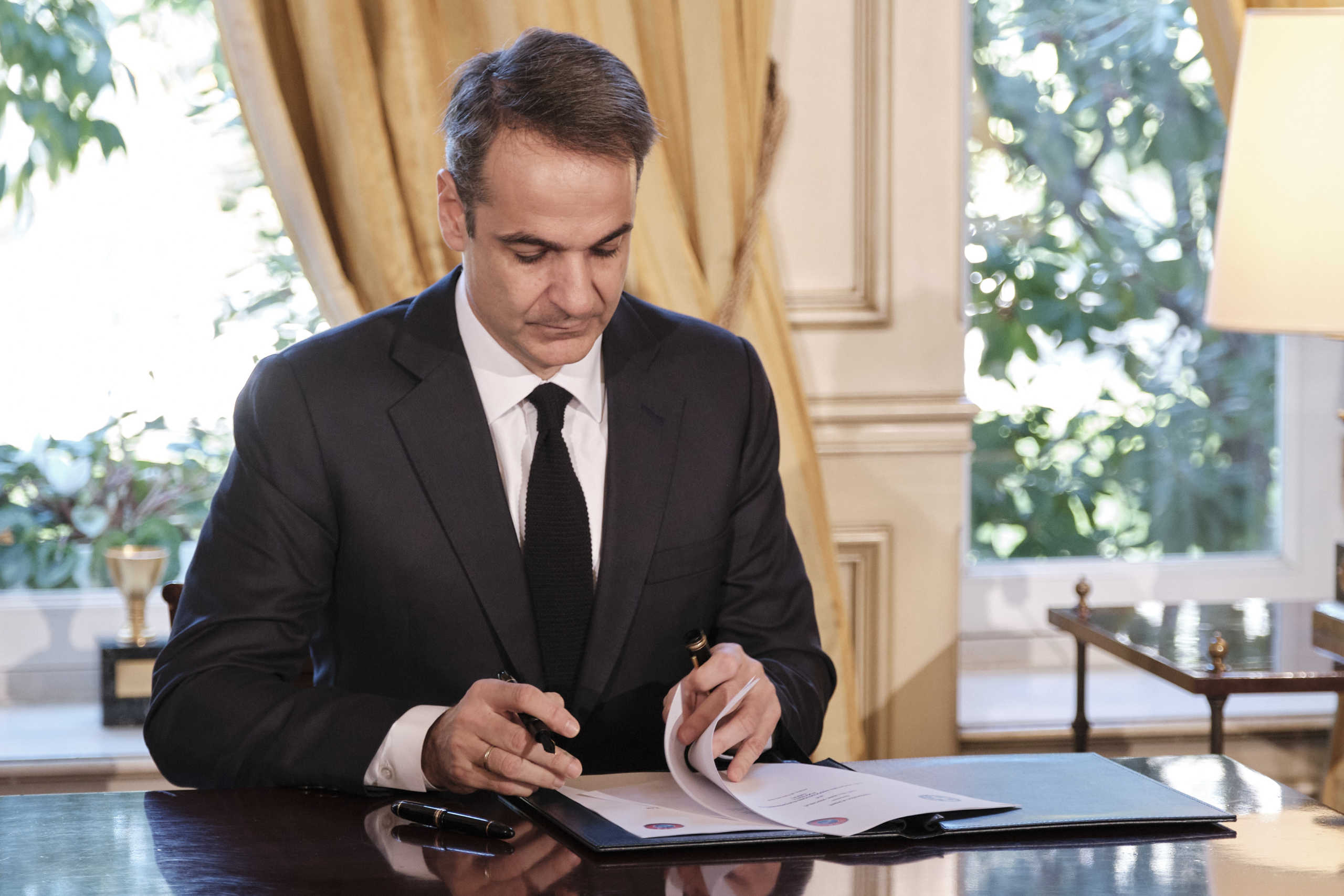 Μητσοτάκης: «Να αντιμετωπίσουμε τα χειραγωγημένα fake news»