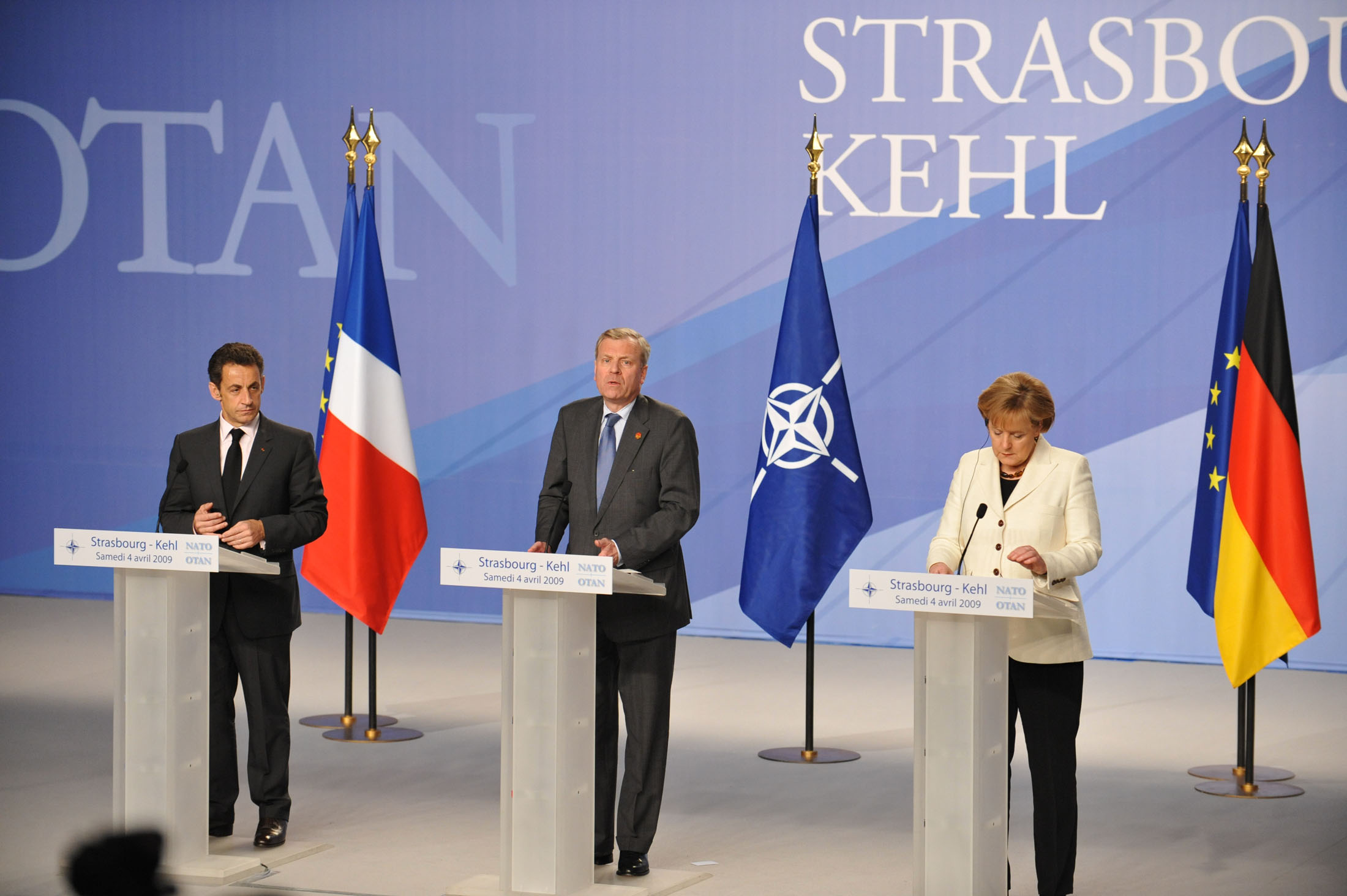 Final press conference by the President of France, Nicholas Sarkozy, NATO Secretary General Jaap de Hoop Scheffer and Angela Merkel, Chancellor of the Federal Republic of Germany