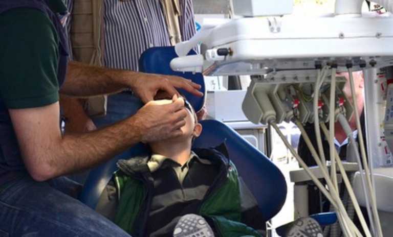 Κορονοϊός: Η πανδημία «χτύπησε» και τα δόντια – Χρήσιμες συμβουλές από τους ειδικούς