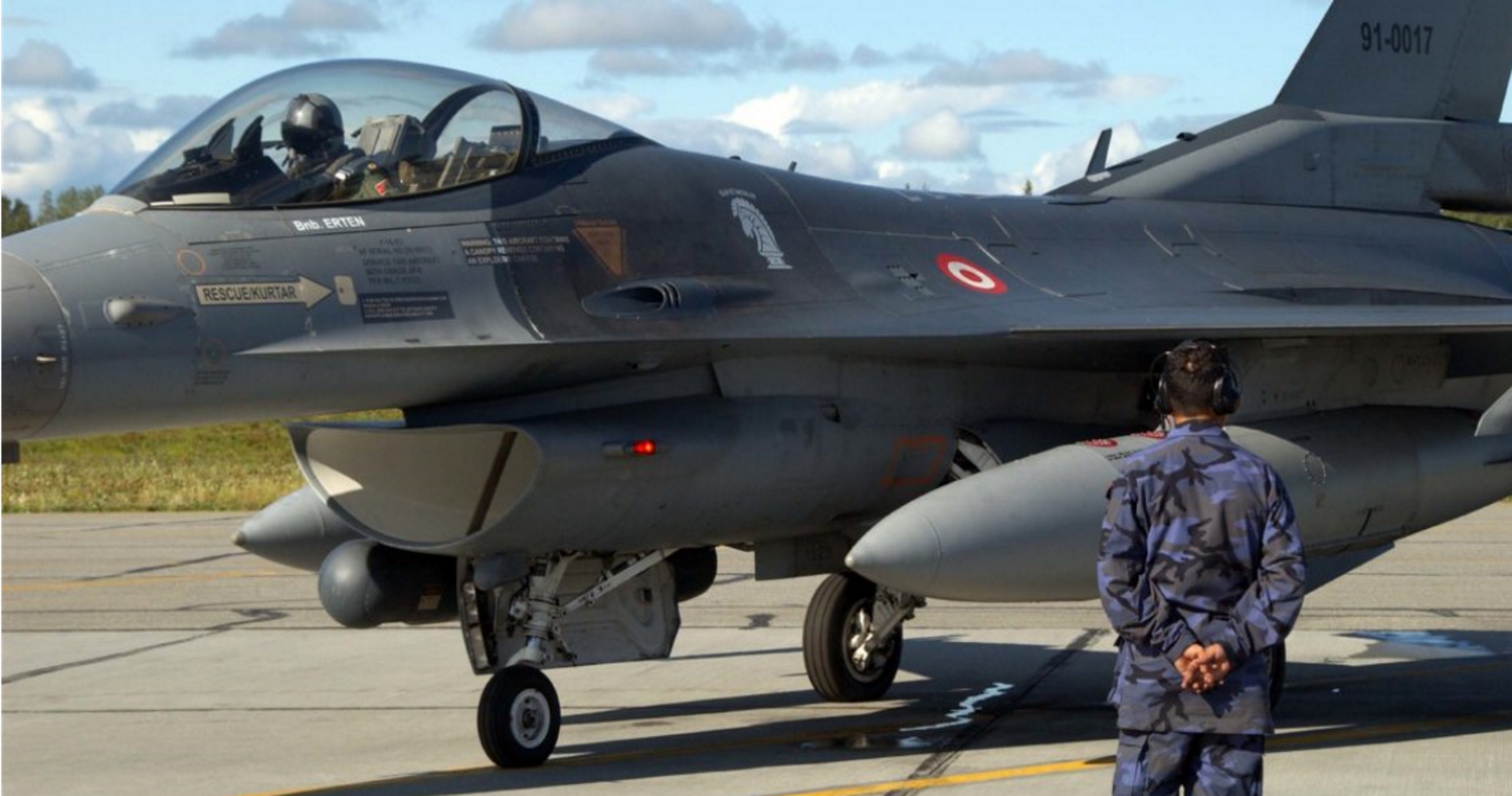 «Στο κόκκινο» οι παραβιάσεις στο Αιγαίο: 8 εμπλοκές με οπλισμένα τουρκικά F-16