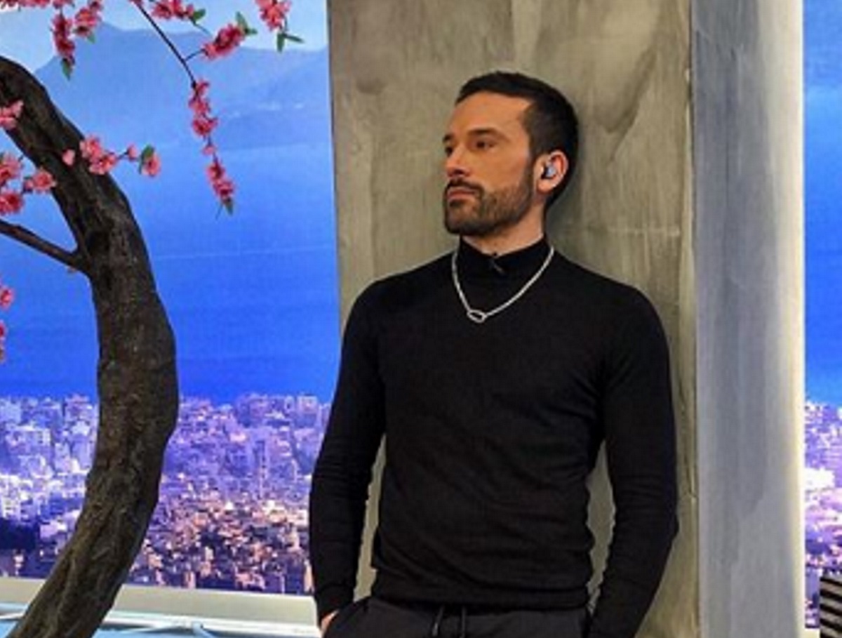 Σε καραντίνα ο Παναγιώτης Ραφαηλίδης! Ήταν ο τελευταίος καλεσμένος της Φαίης Σκορδά πριν ανακοινώσει ότι είναι θετική…