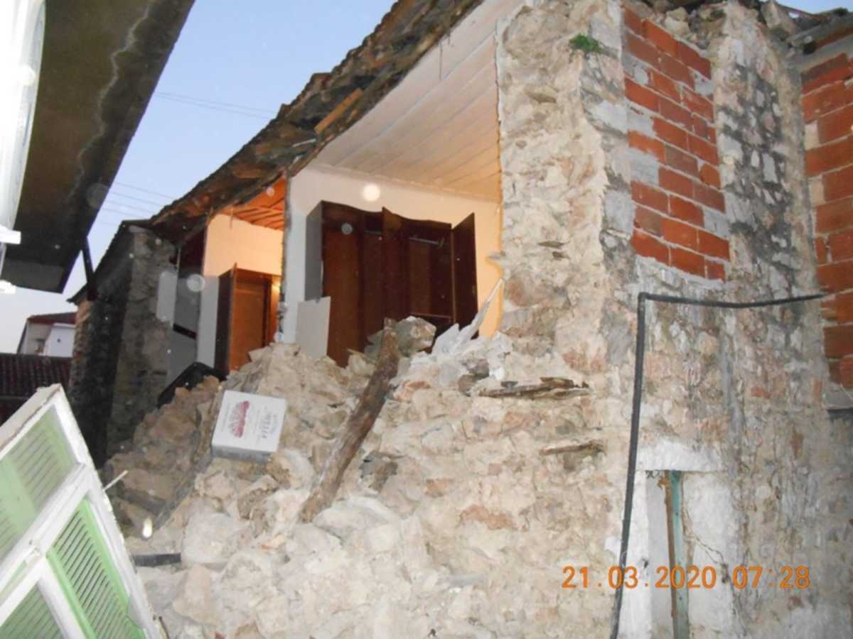 Σεισμός: Το ρήγμα της Παραμυθιάς ταρακούνησε την Πάργα (pics)