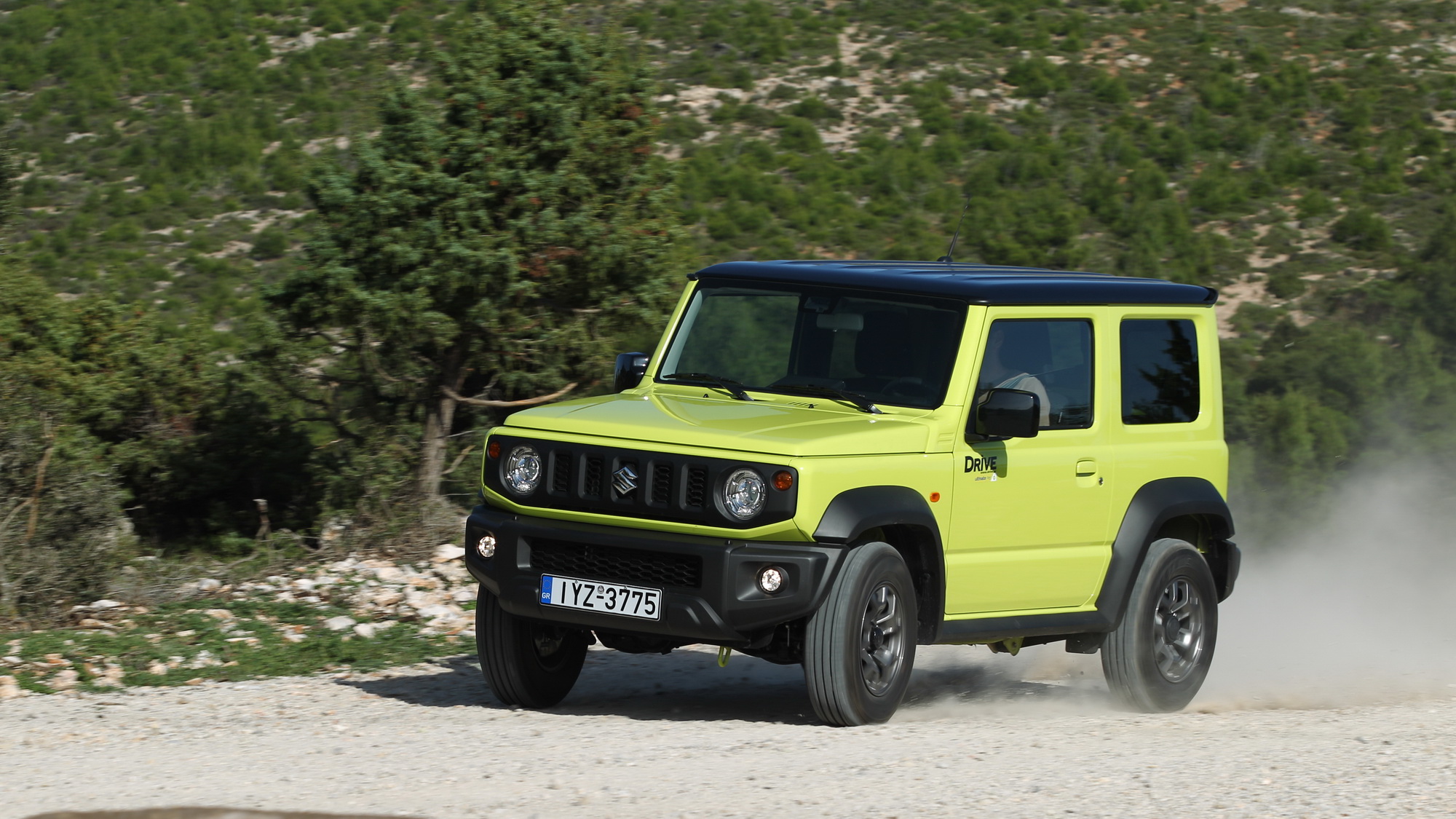 Τα μεταχειρισμένα Suzuki Jimny πωλούνται πλέον ακριβότερα από τα καινούργια!