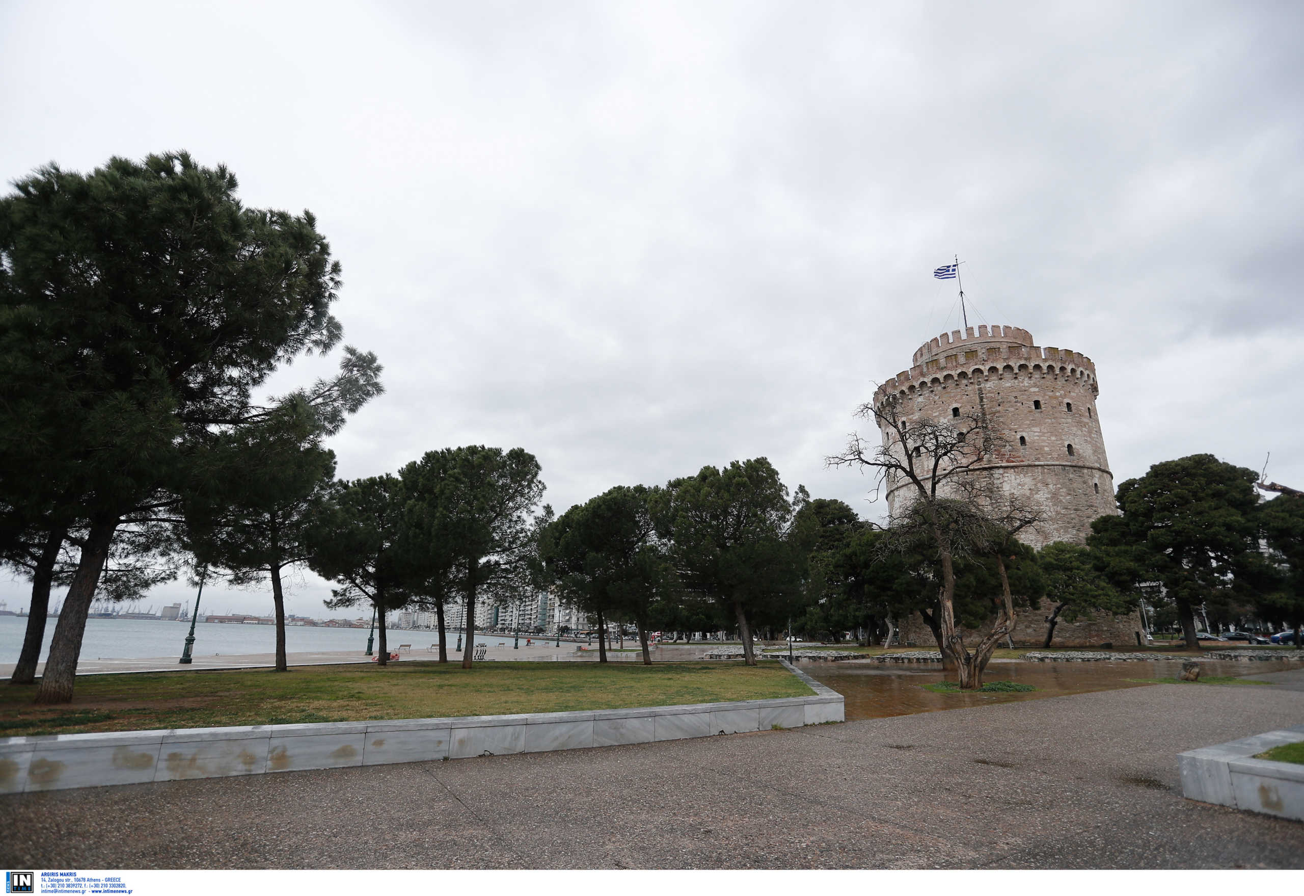 Κορονοϊός: «Βάλτε πλάτη» λέει στους πολίτες ο δήμος Θεσσαλονίκης για τα σκουπίδια