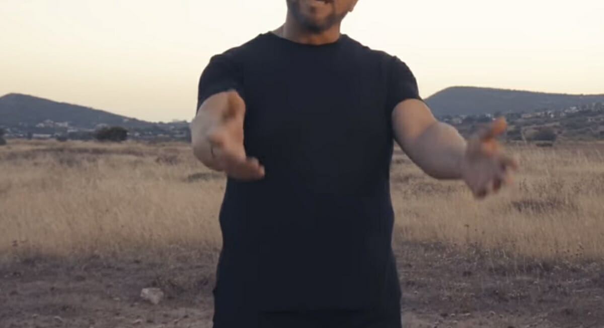 Γνωστός Έλληνας τραγουδιστής έχασε 40 κιλά, γυμνάστηκε και έγινε άλλος…