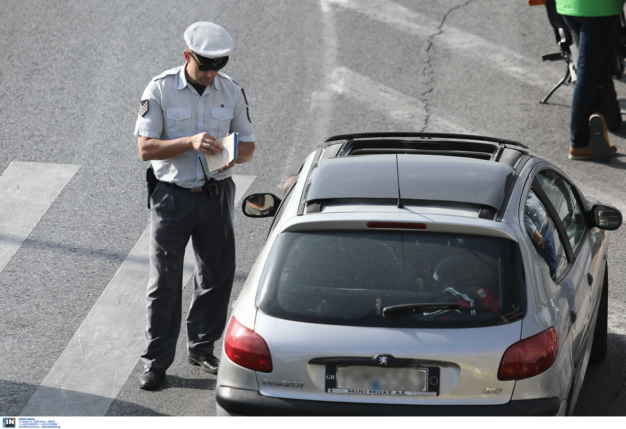 Τροχαία: 479 παραβάσεις στη ΛΕΑ το τετραήμερο των Αποκριών και της Καθαράς Δευτέρας